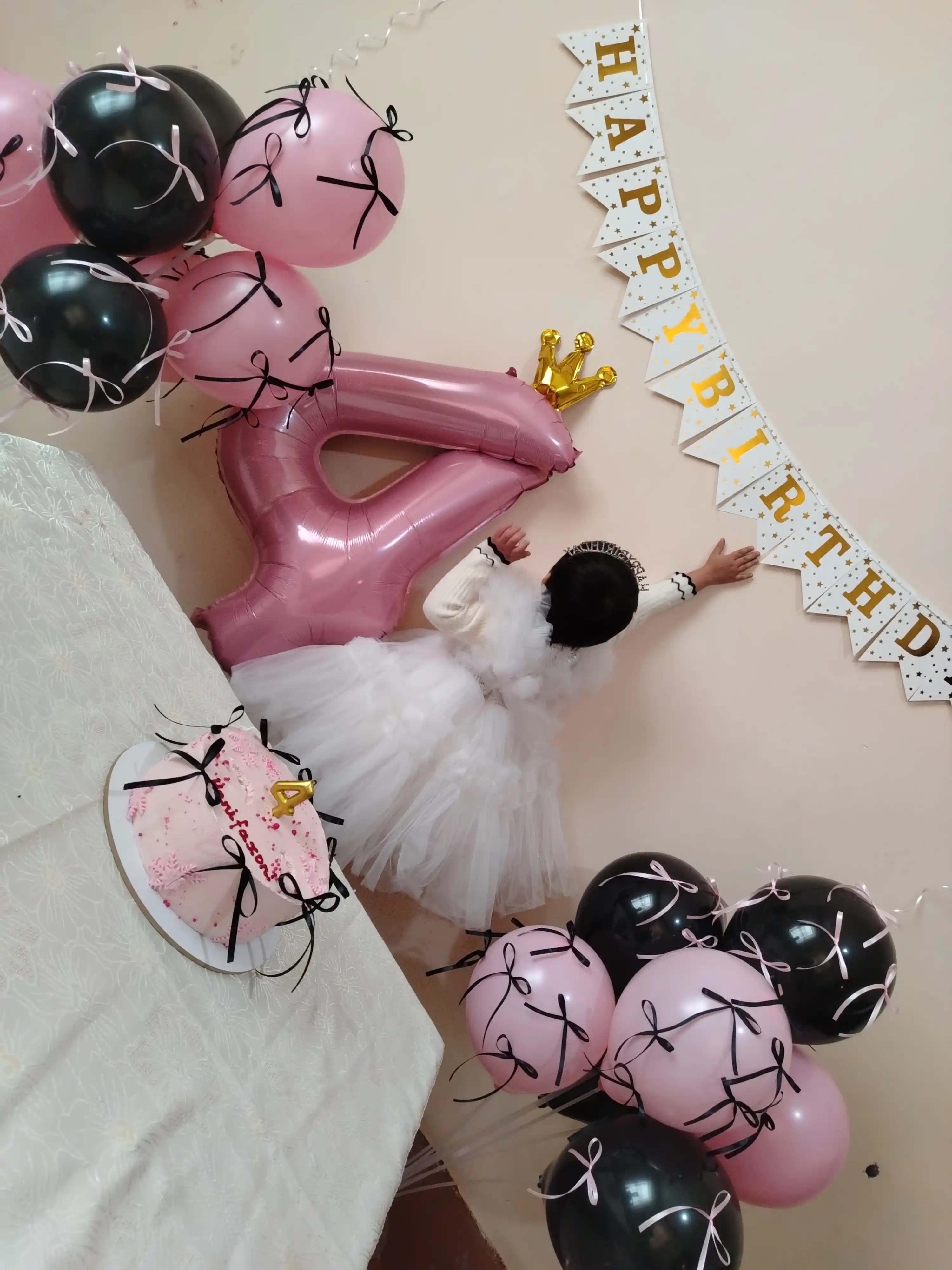 Растяжка-флажки гирлянда "Happy Birthday"