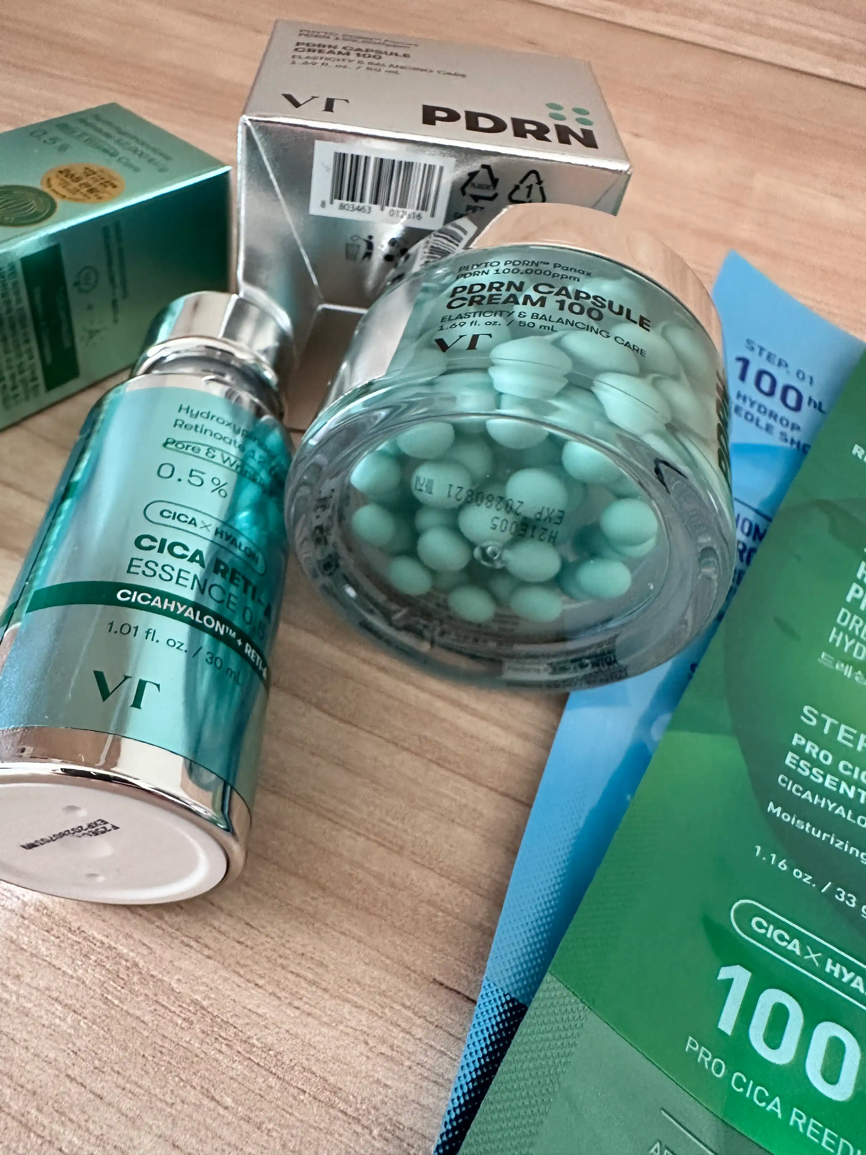Сыворотка для лица VT Cosmetics: ретинол, лифтинг, коллаген, пептиды, центелла, 30 мл