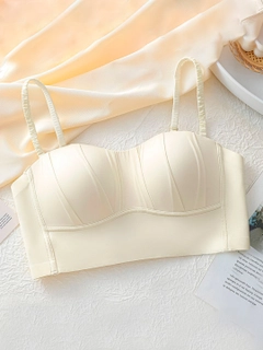 Кремовый