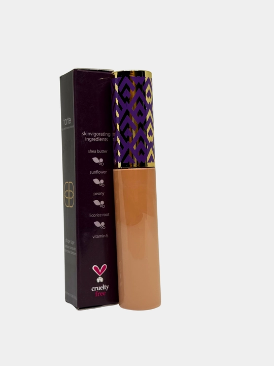 Suvga chidamli, tabiiy effektli, SPF bilan, yengil, namlovchi Tarte Foundation
