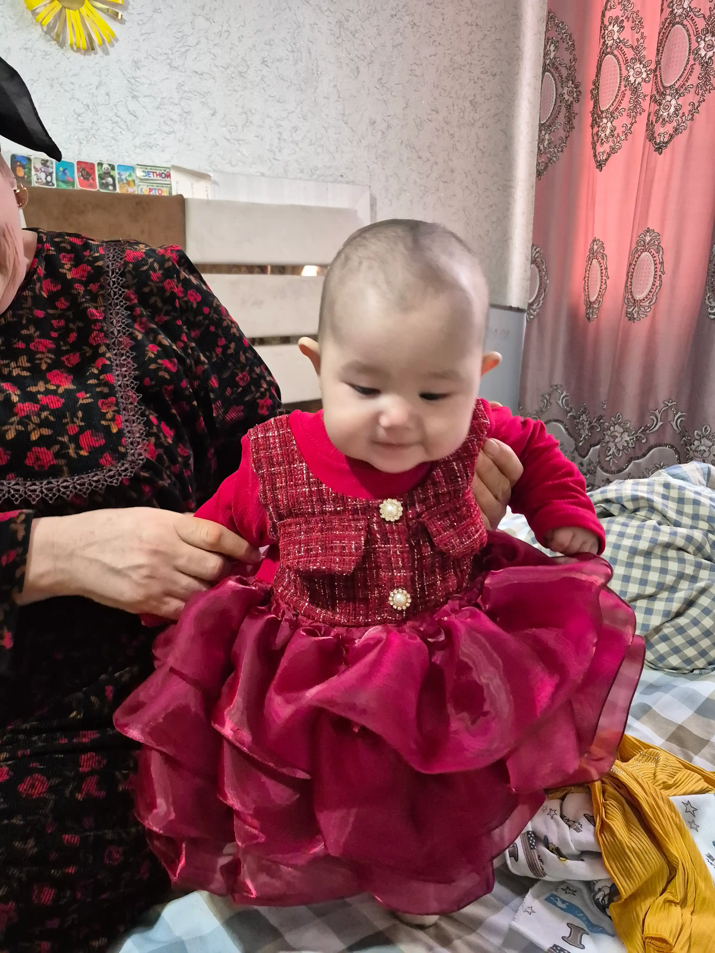 Праздничное платье — нежное вечернее платье для девочек