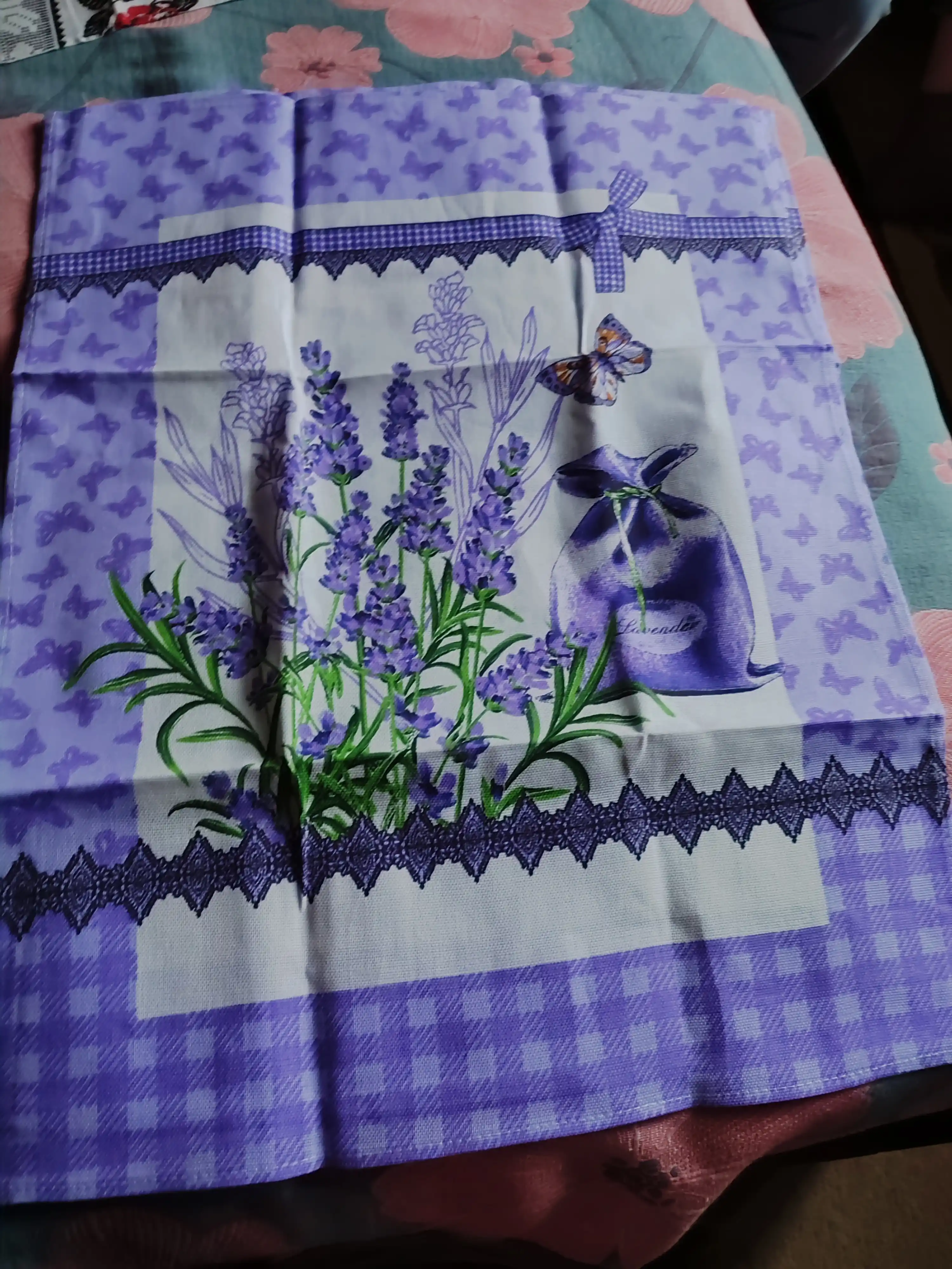 Vafelli salfetkalar, 4 tasi 6 da dona, 100% paxta, suvni yaxshi shimadi, qayta ishlatiladi