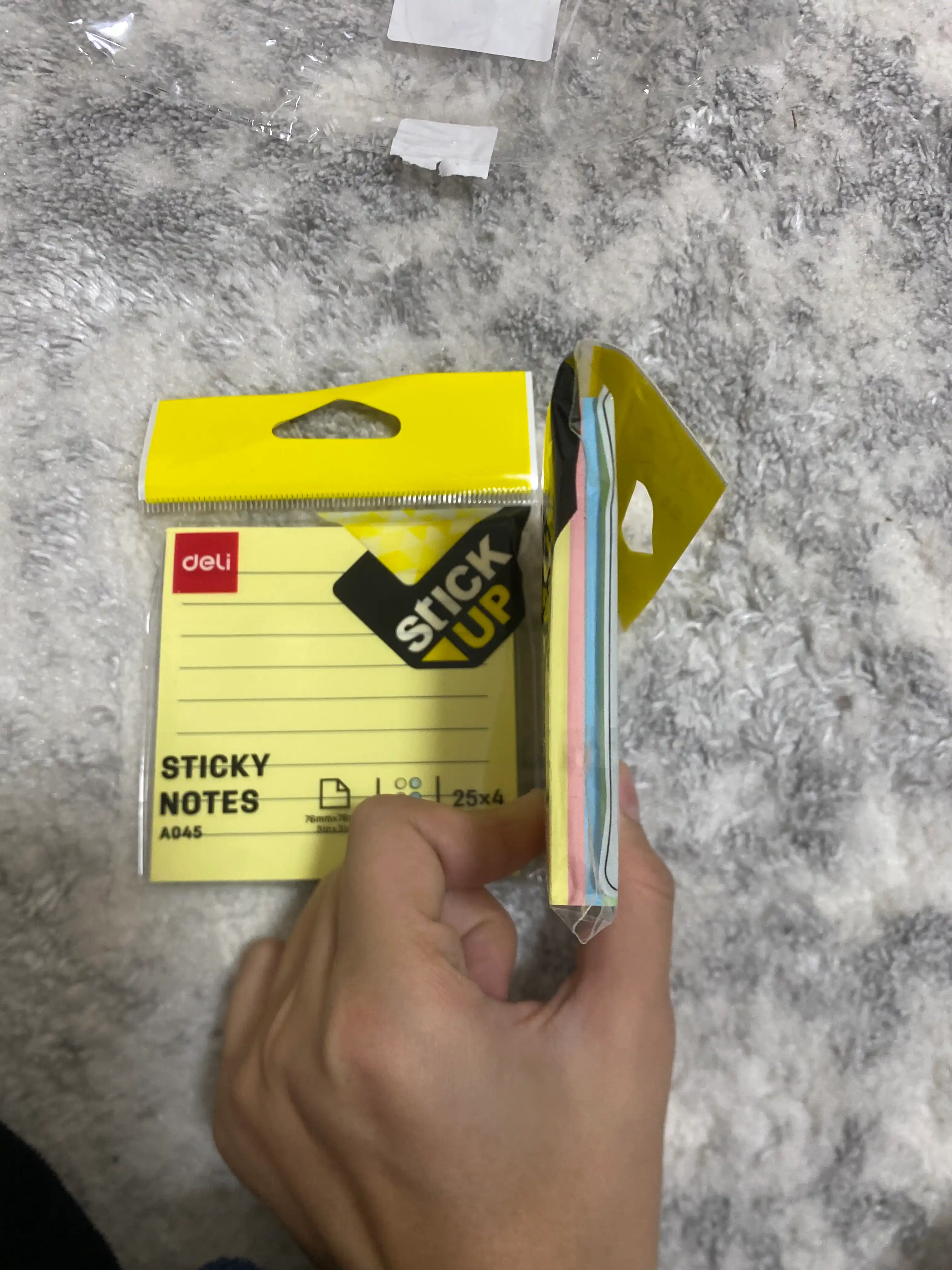 Стикеры для заметок Deli EA045, 3 * 3IN, 4 * 25 sheets, 76 * 76 мм