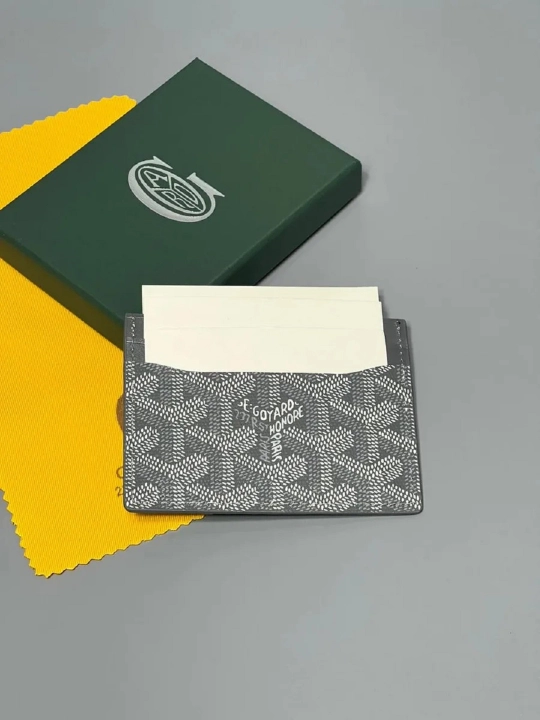 Кошелёк Goyard, с отделением для удостоверения личности