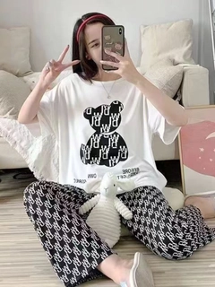 Qora