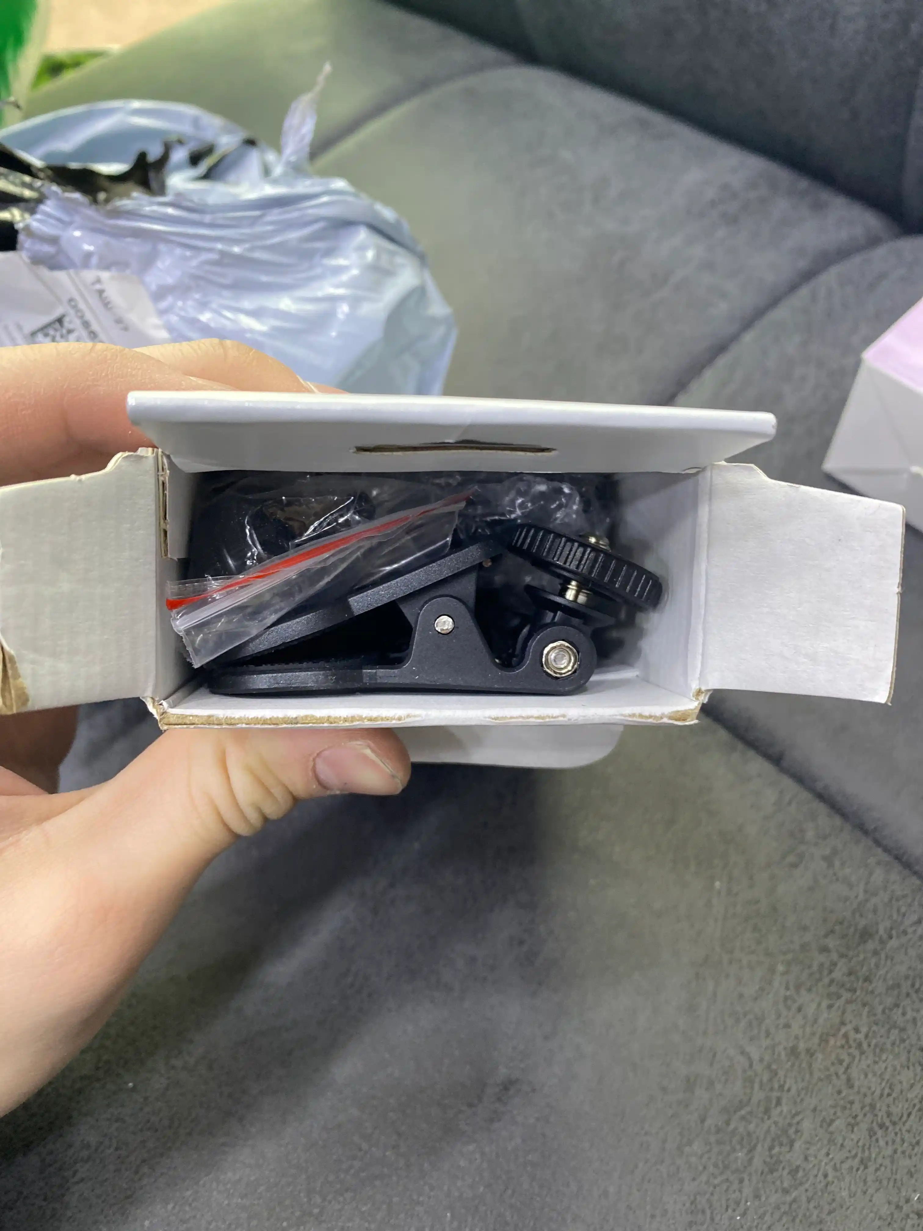 Foto va video suratga olish uchun Jmary FILL-59R LED portativ video chirogi