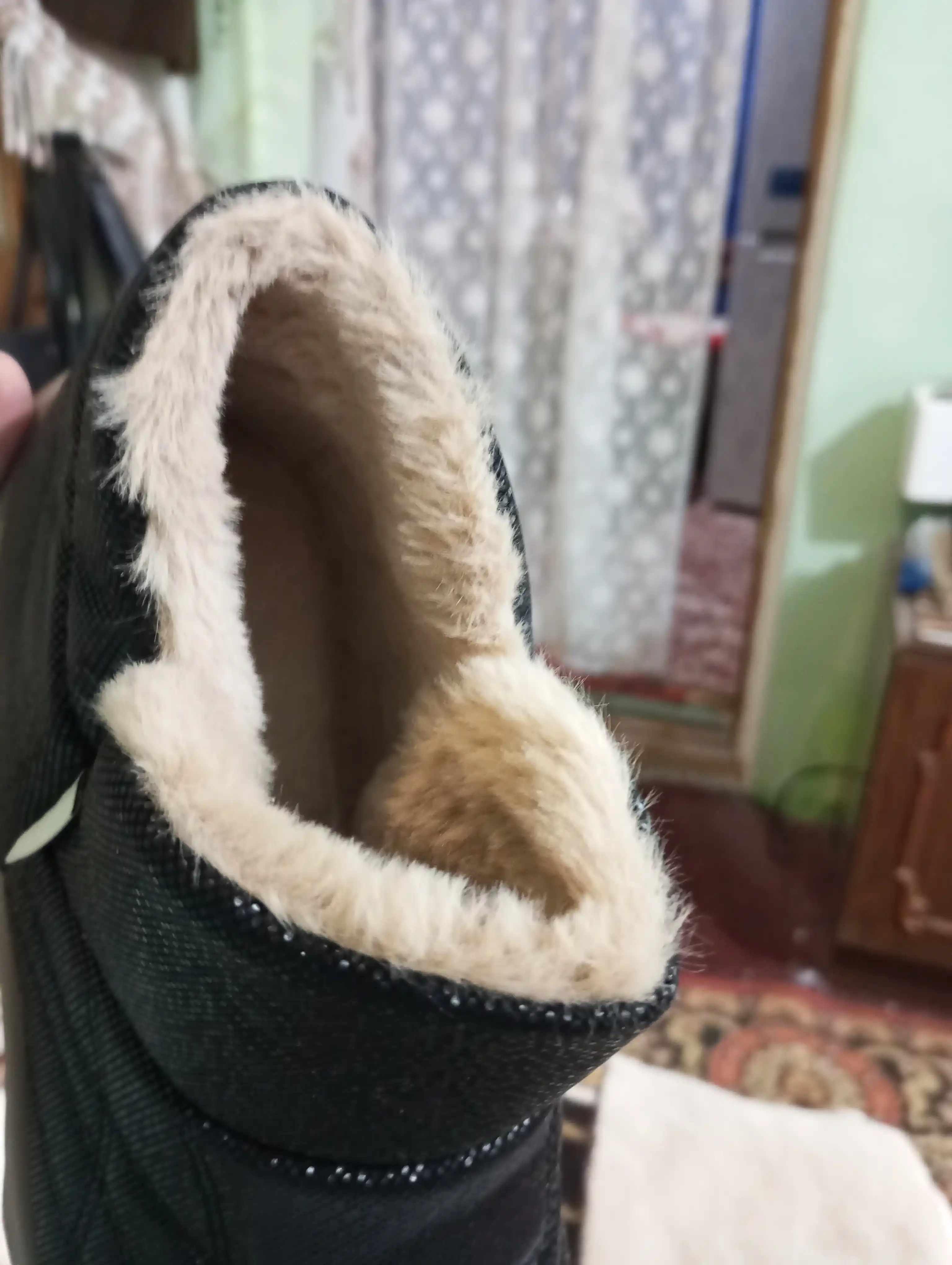 SIfati zo'r bo'lgan ayollar uggilari Pekin. (1 razmerga katta oling Malomerka)