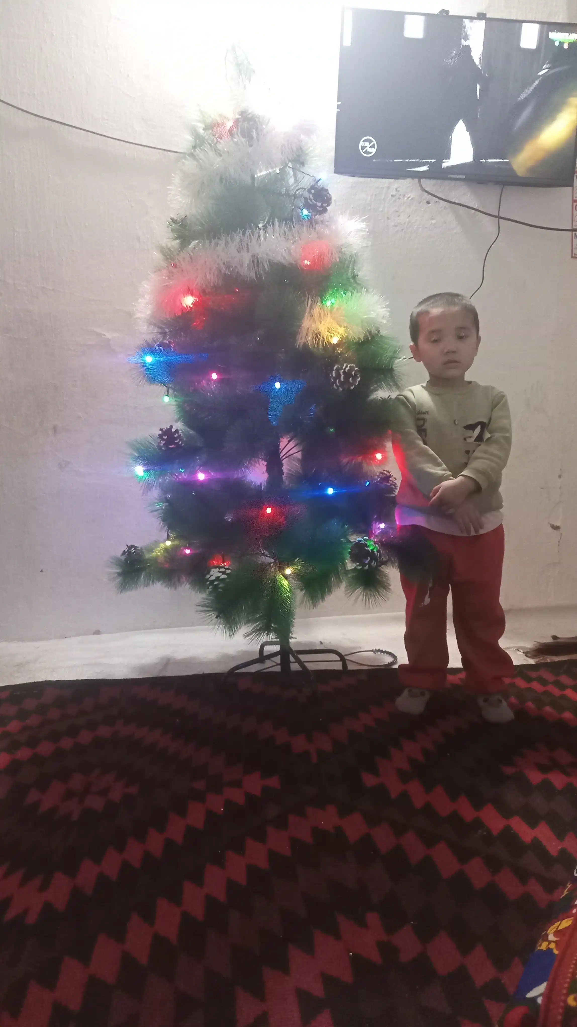 Yangi Yil archasi, sun'iy, 120sm-300sm bayramingiz uchun ajoyib bezak