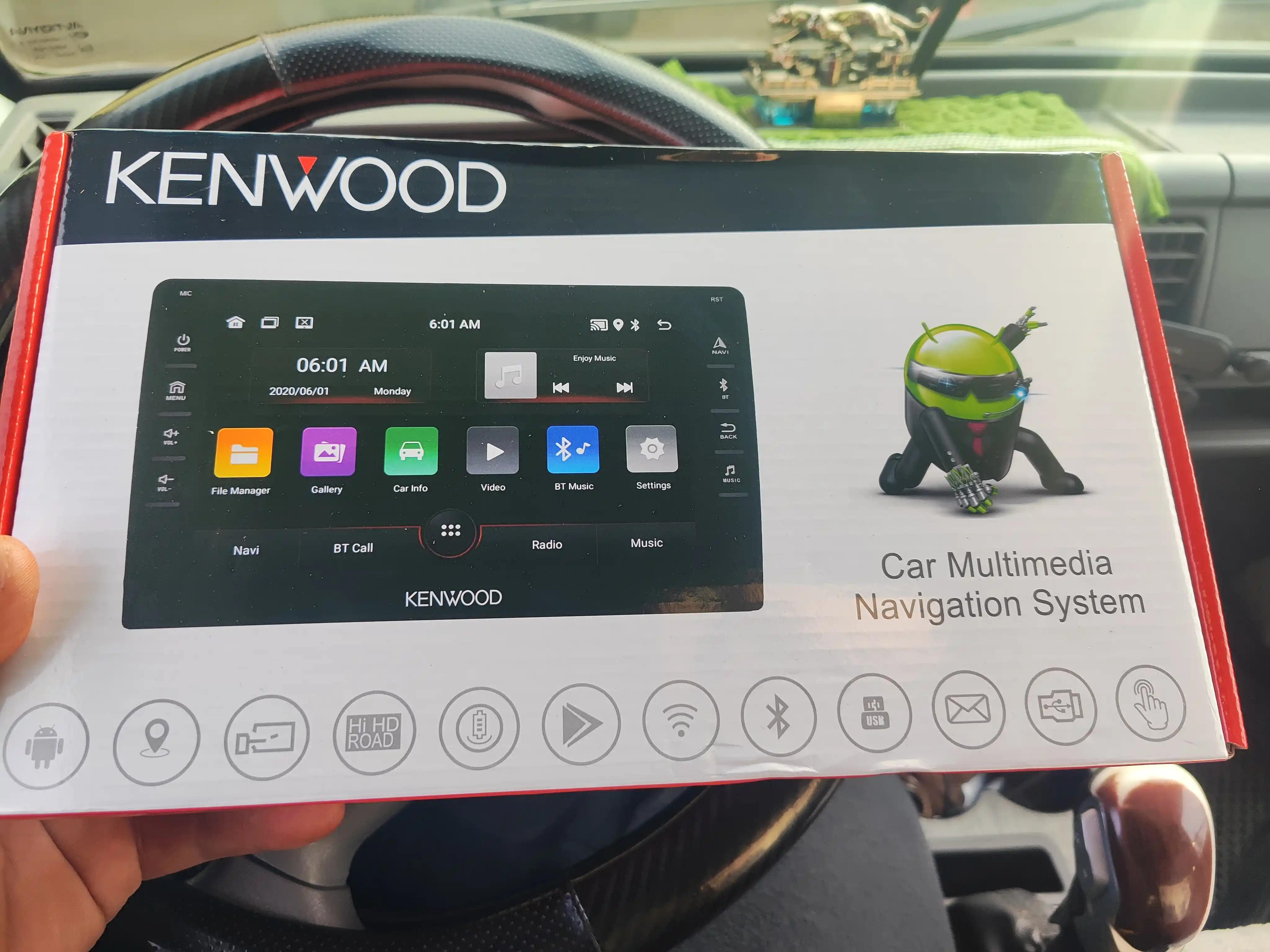 Avto Monitor — Android, Wi-Fi, 4/64 GB, universal ekran, qotmas va qizimas, 2 yil kafolat