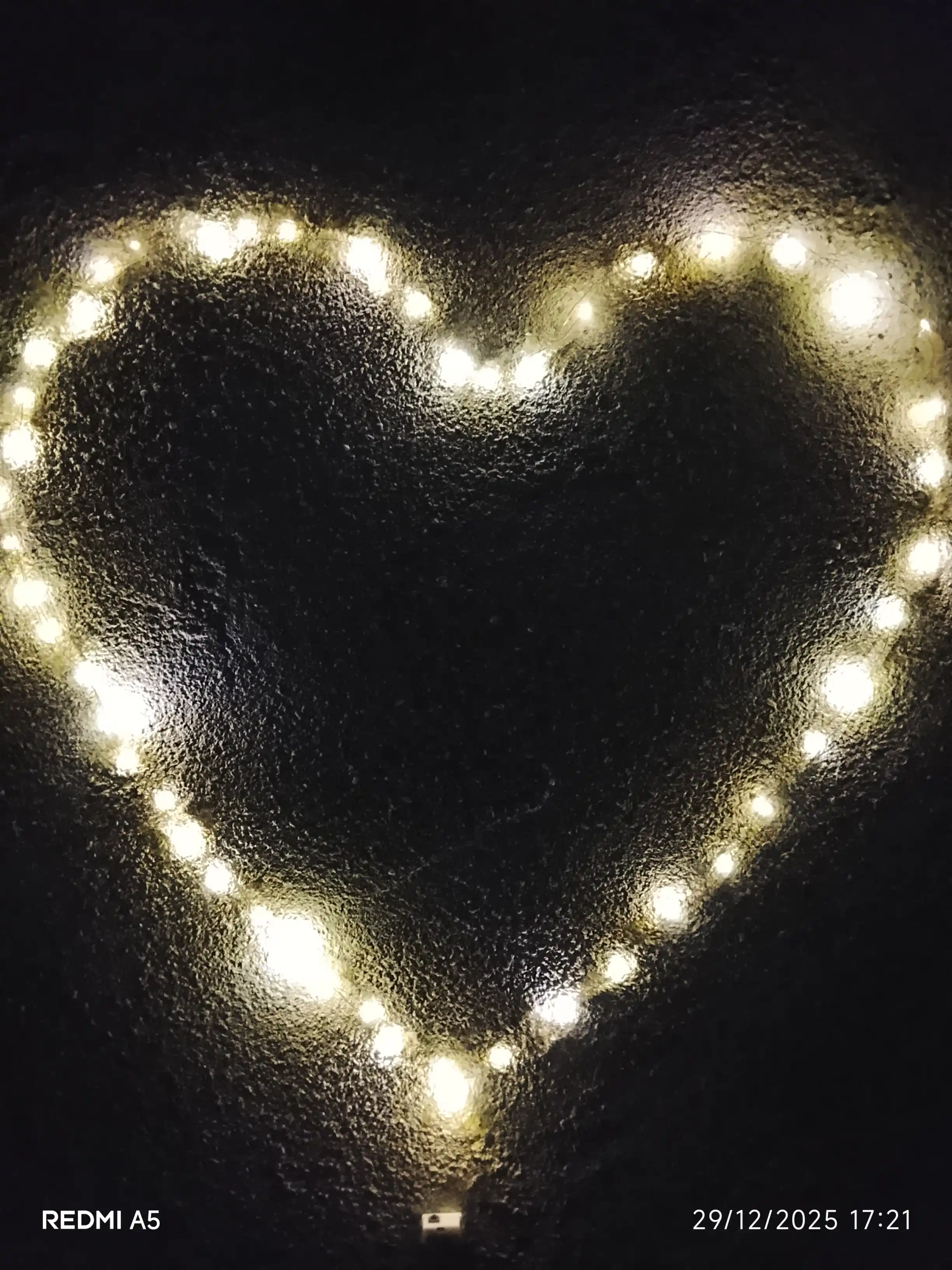 LED gulchambar ipi "shudring tushishi" Yangi yil akkumulyatori, deraza uchun