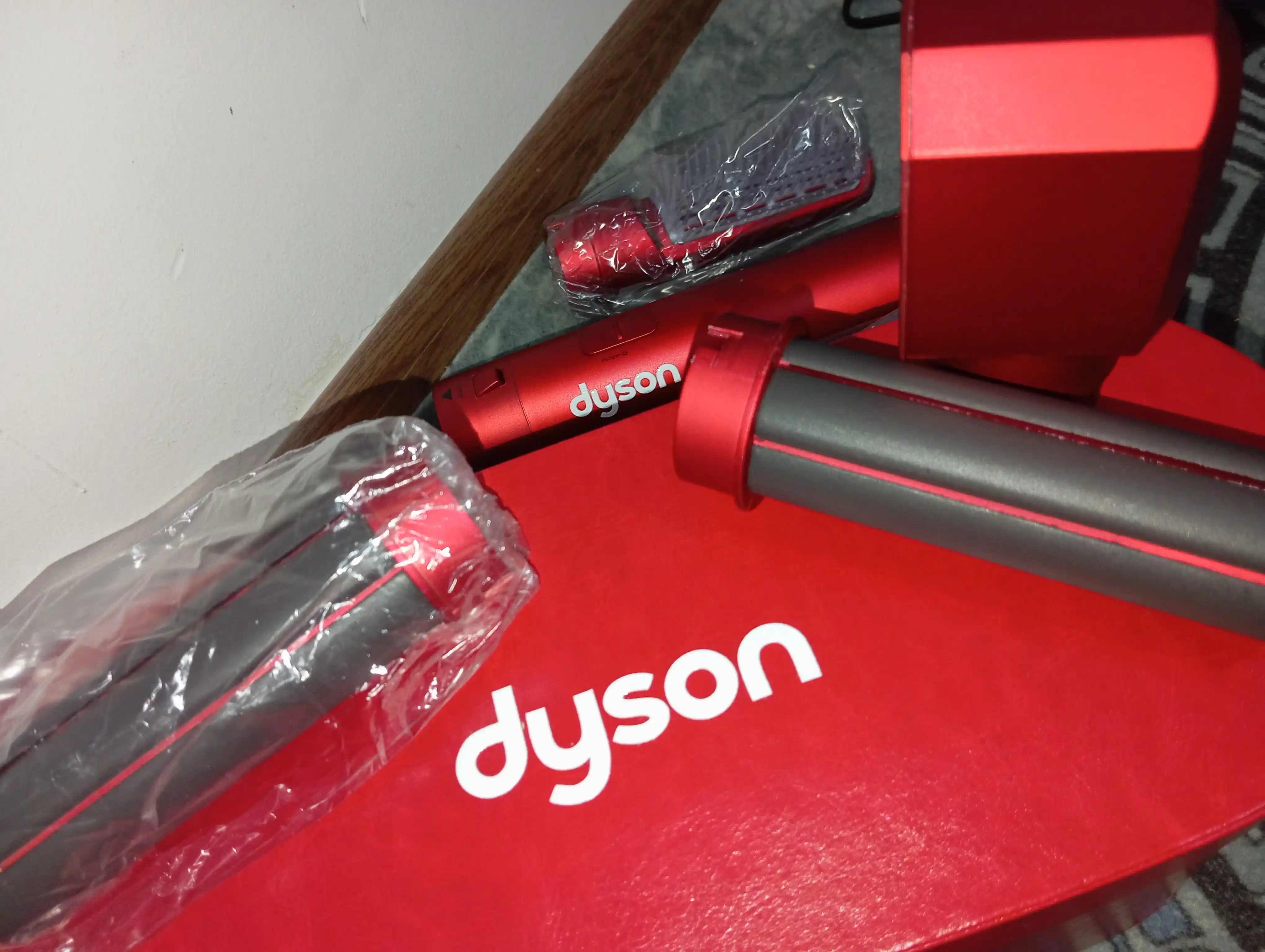 Dyson Fen-stayler 5 tasi 1, fen soch quritgichi, jingalak qilish va turmaklash uchun