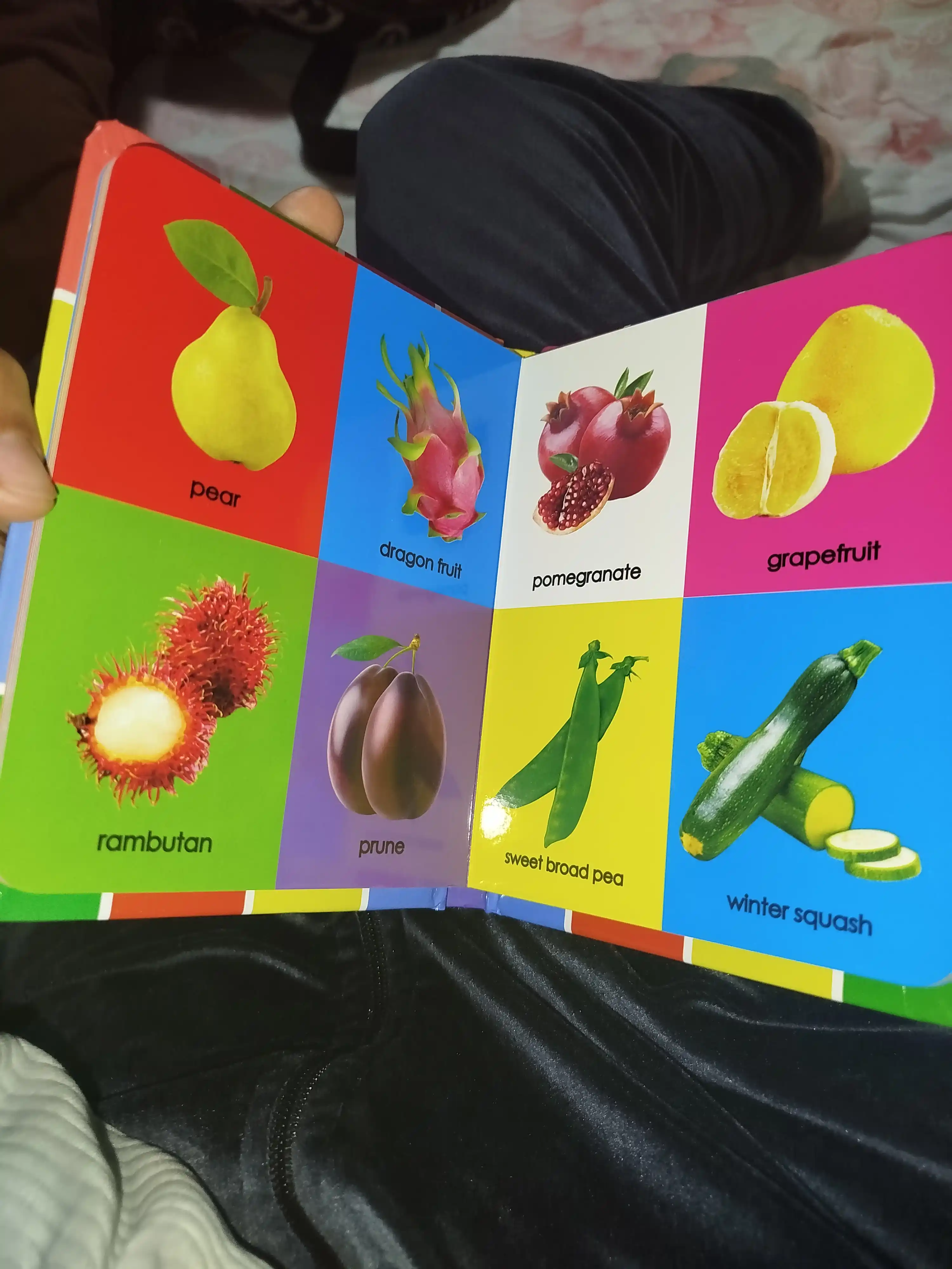 Ingliz tilini o'rganish, mening birinchi 100 ta so'zim, bolalar uchun rasmli kitoblar