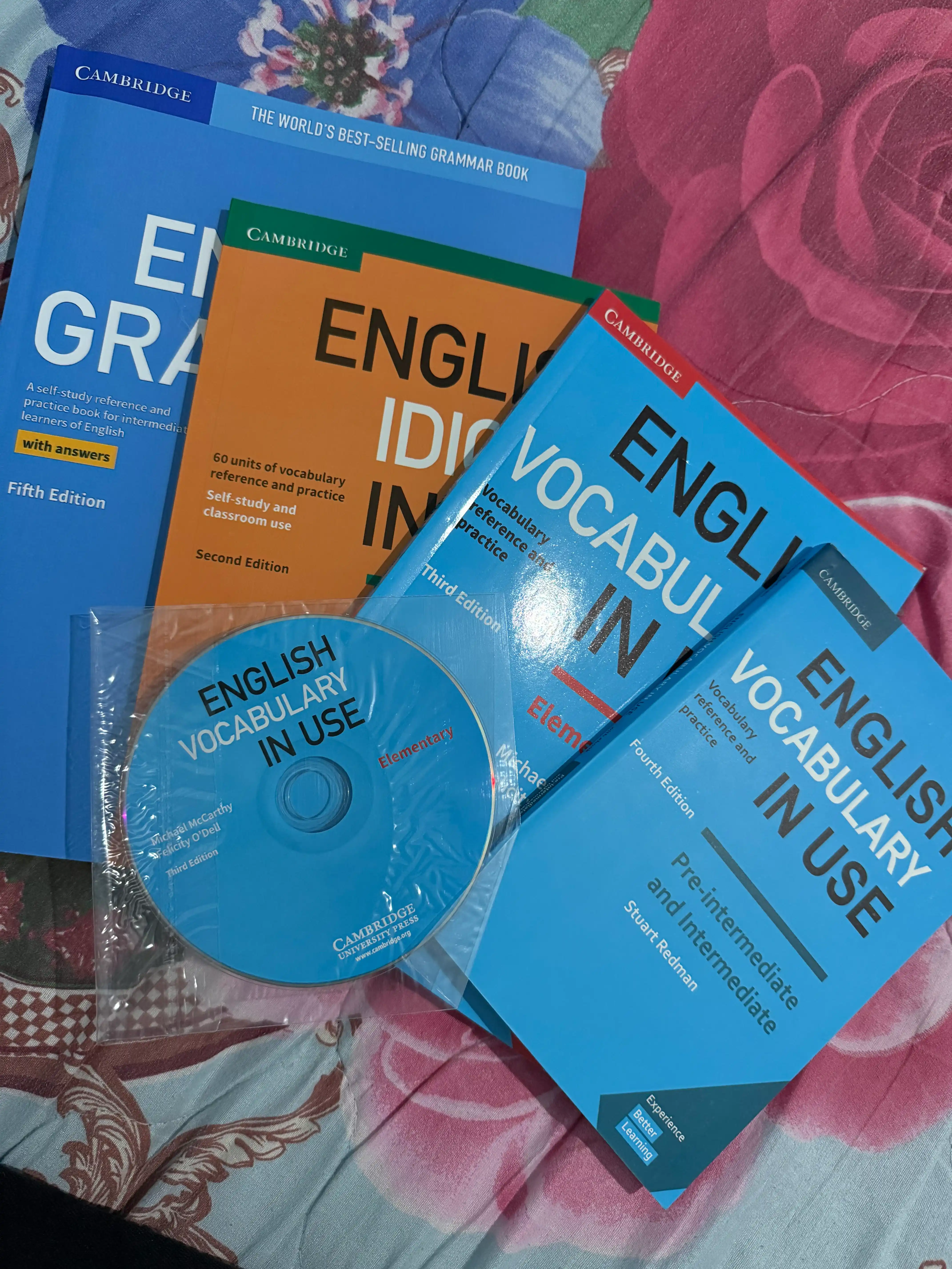 English Grammar in Use. Fifth edition, Реймонда Мёрфи,  учебник по английской грамматике