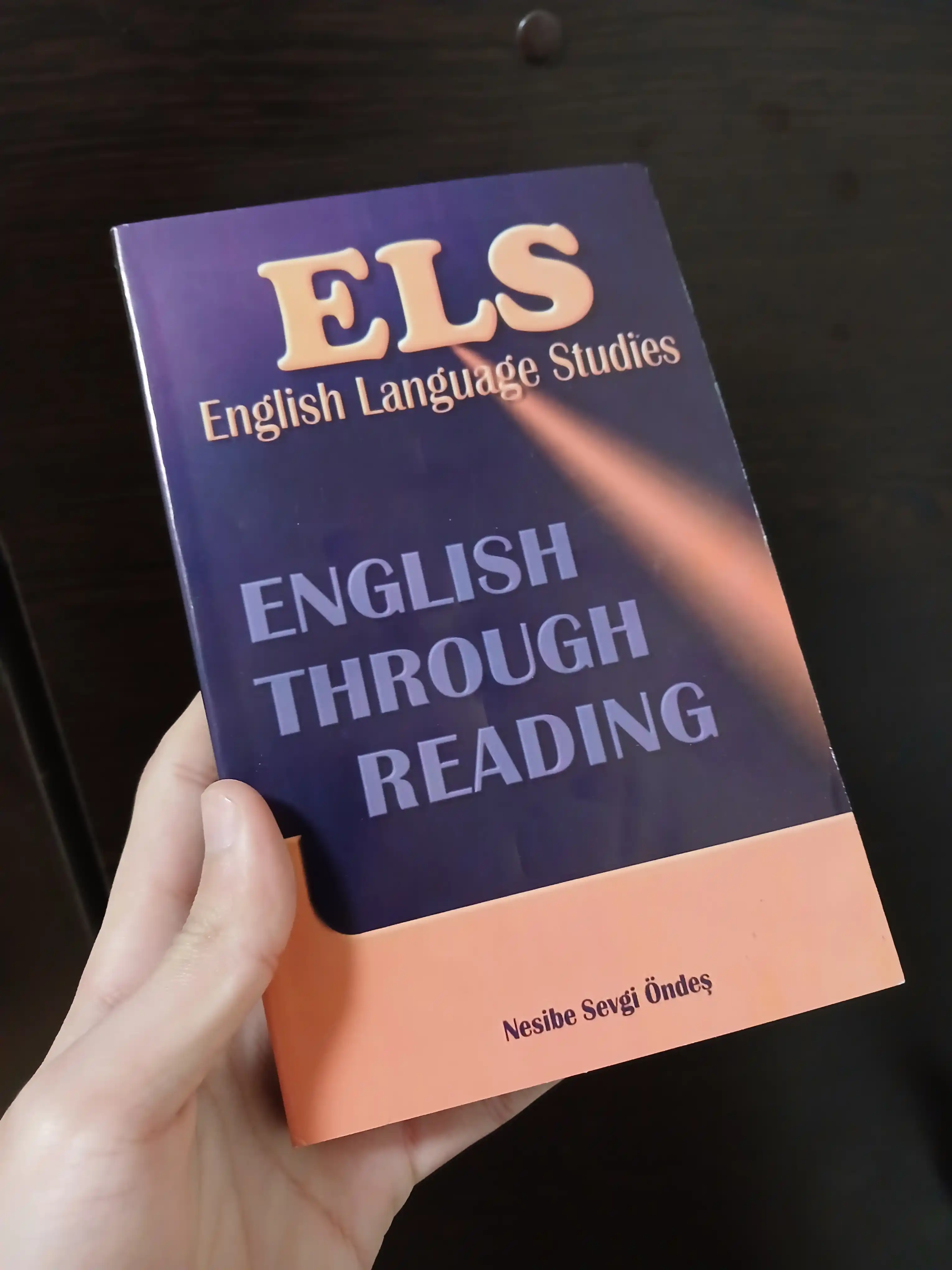 ELS English Through Reading — Nesibe Sevgi Öndeş, o‘qish orqali ingliz tili