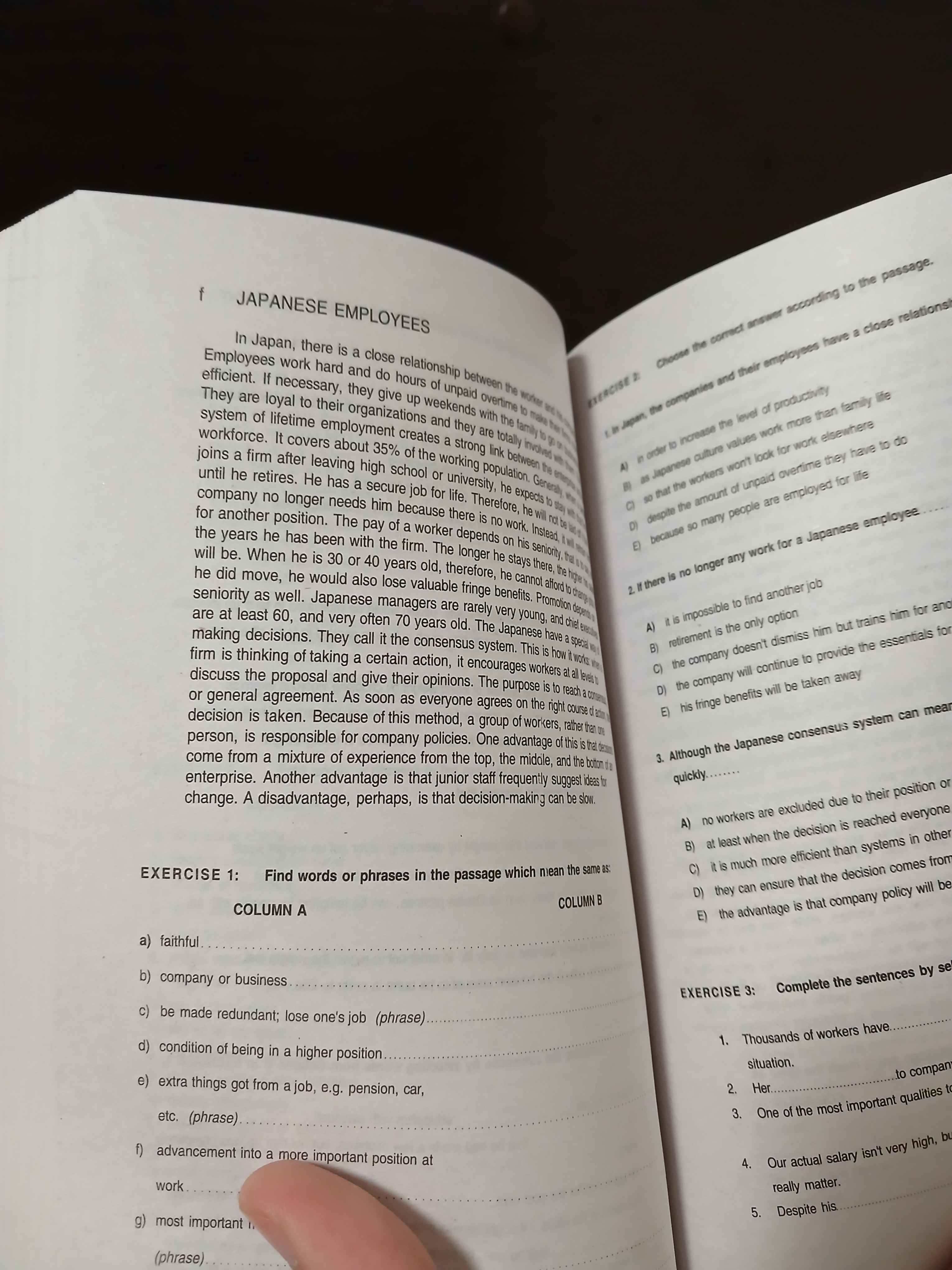 ELS English Through Reading — Nesibe Sevgi Öndeş, o‘qish orqali ingliz tili