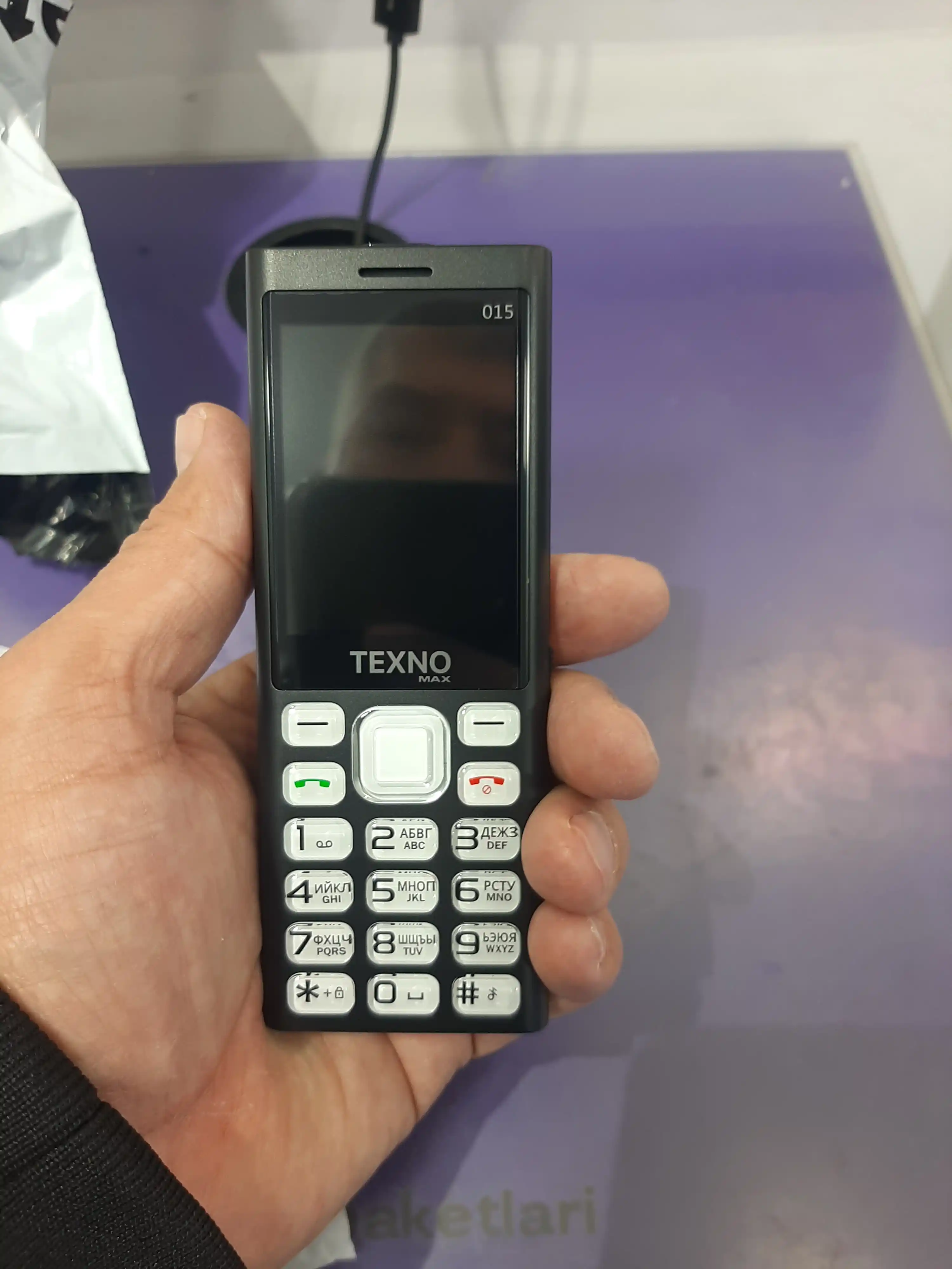 Knopkali telefon Texno Max 015