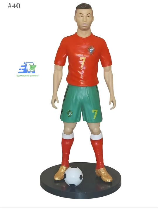 Katta futbol yulduzlari figurkalari — Messi, Mbappe, Ronaldo, Lamine Yamal, Vinisius