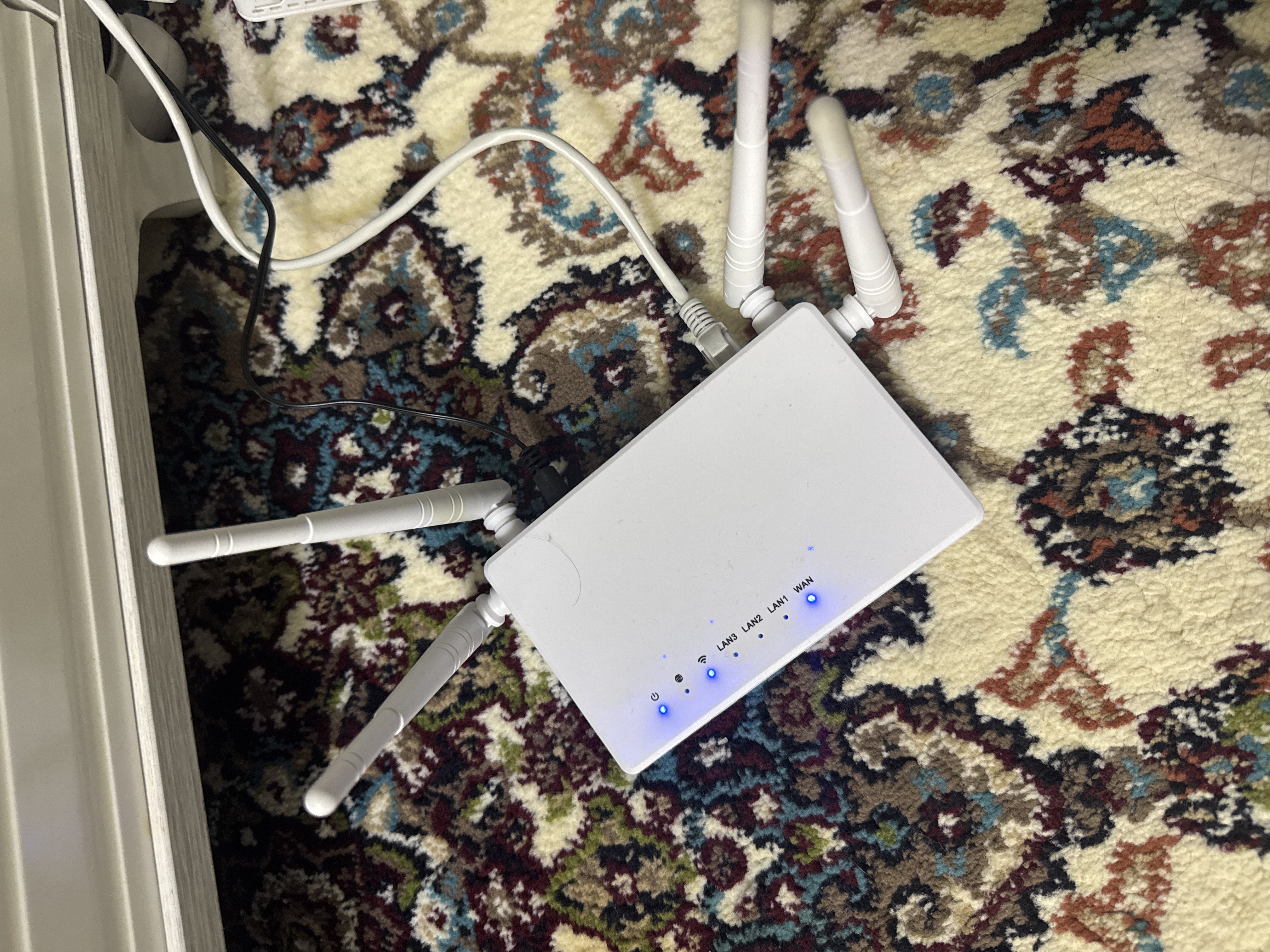 Роутер Wi Fi 2.4G, усилитель сигнала