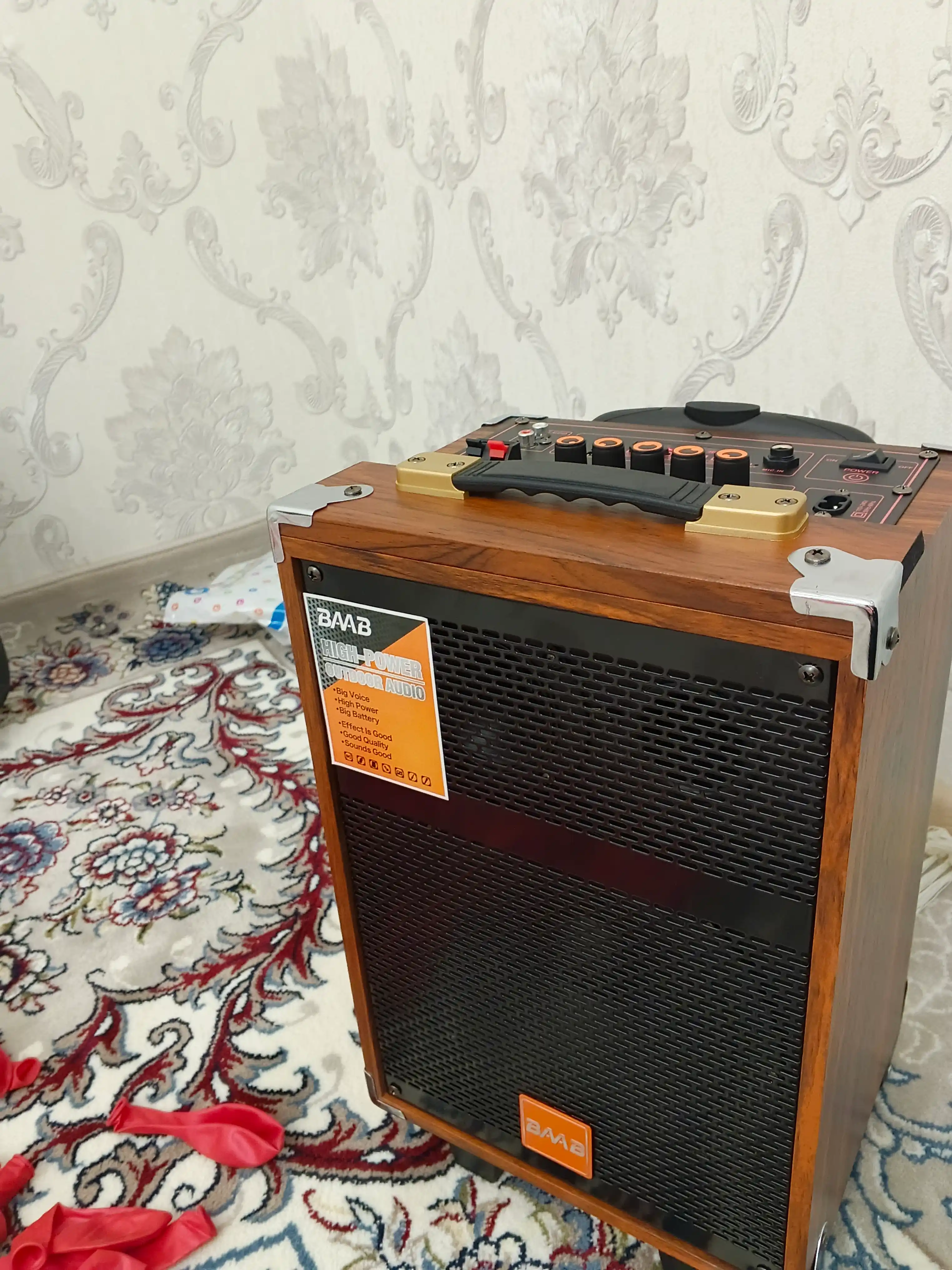 BAAB portativ karaoke Bluetooth karnay mikrofon va pult bilan