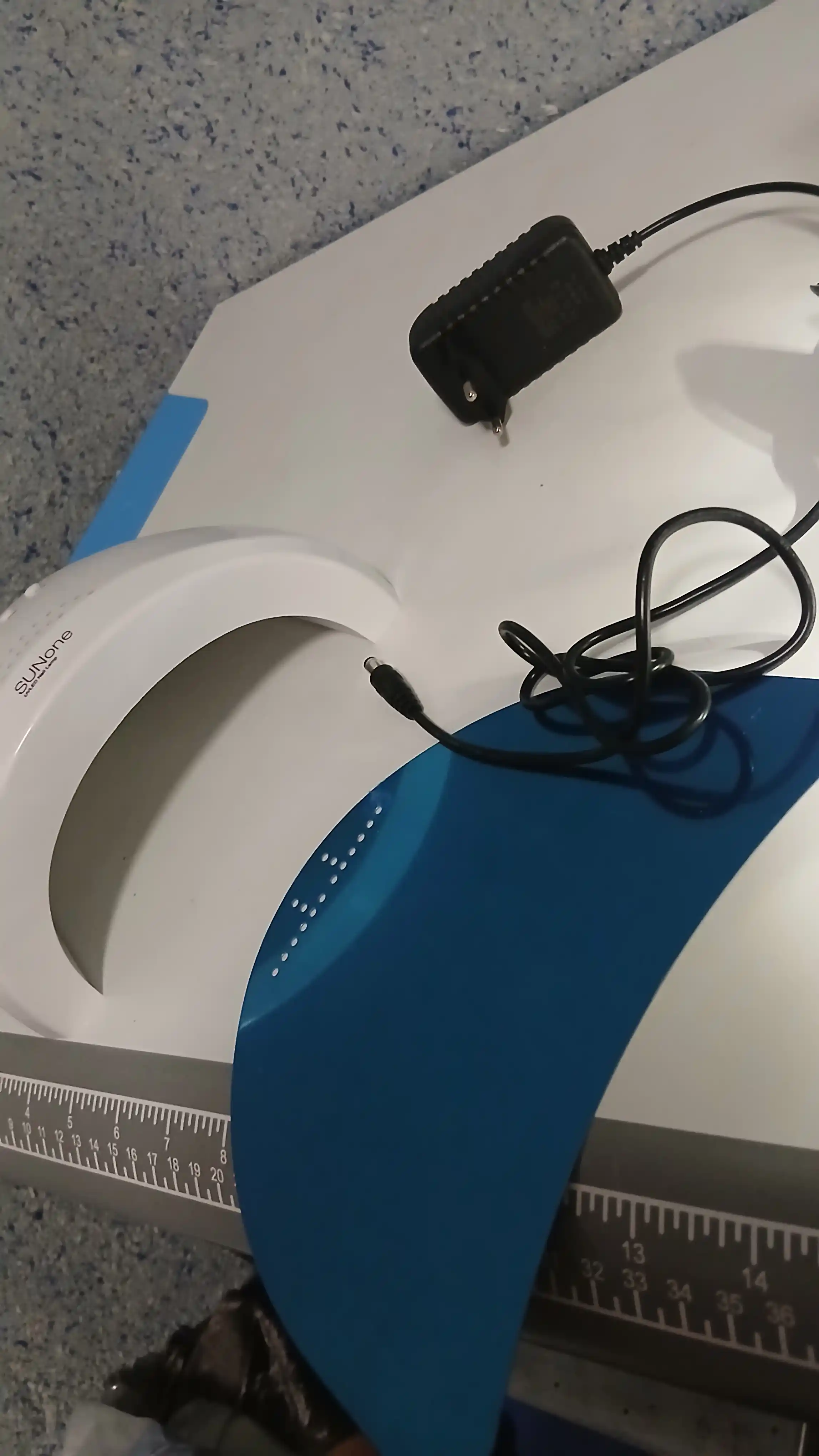 Лампа Sun One для маникюра и педикюра, UV-LED