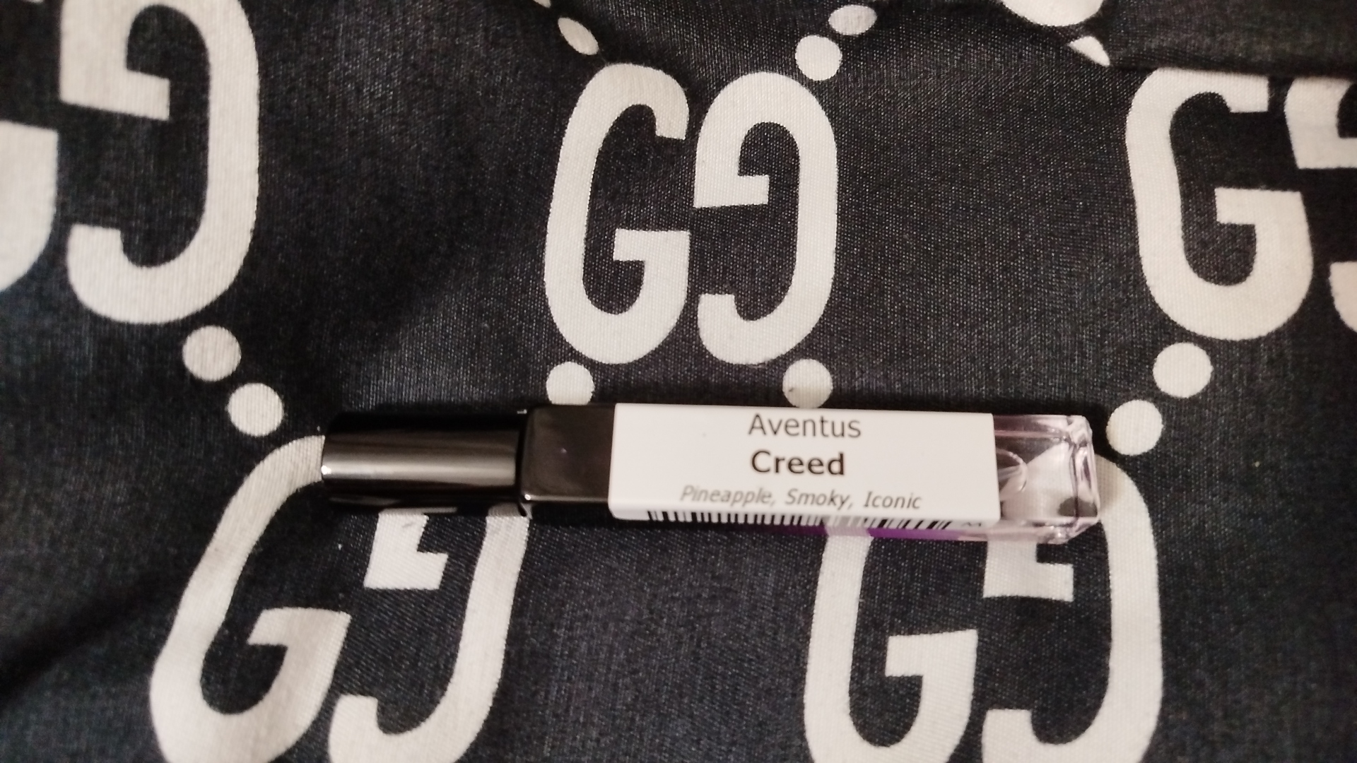 LABOR Parfum Creed Aventus by Creed, erkaklar parfyumi maxsus flakonlarda