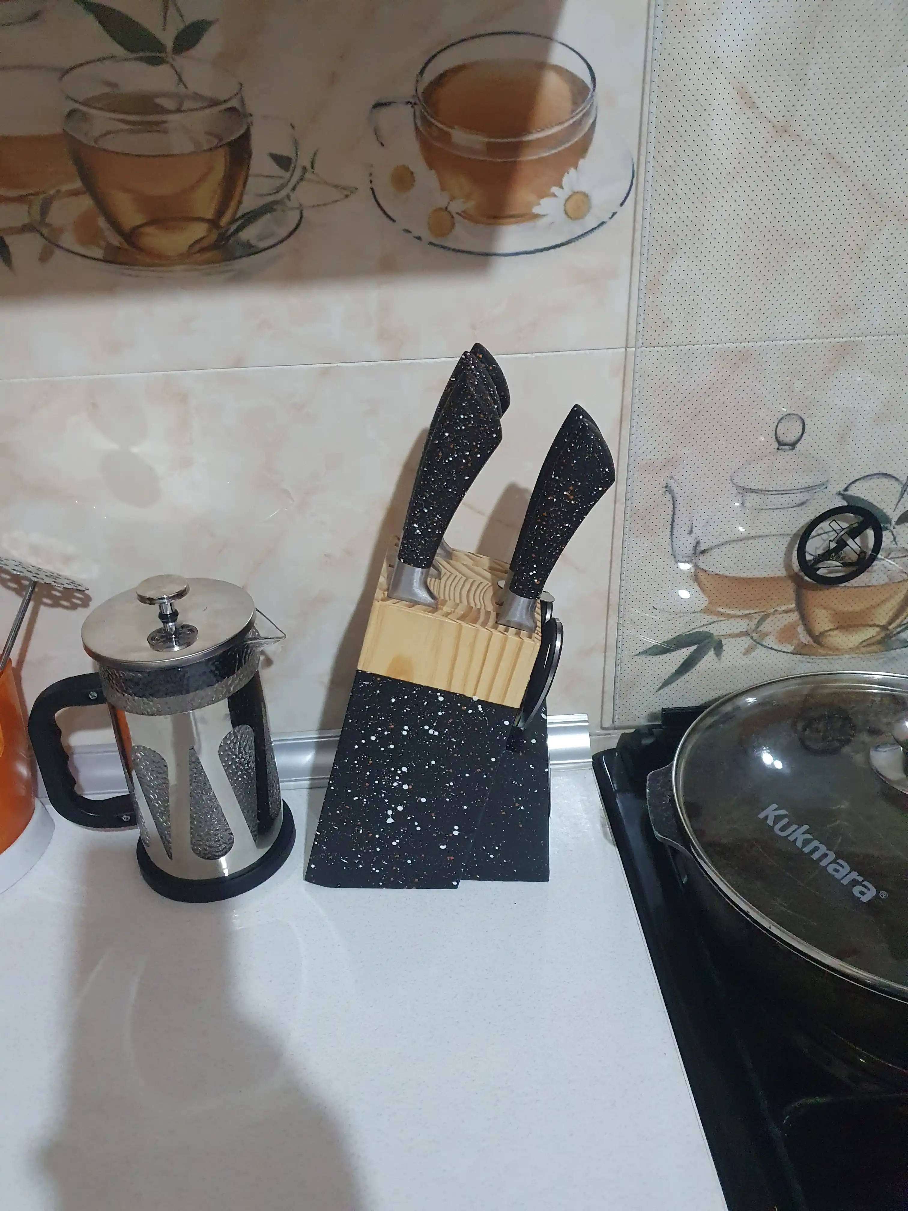 Cook More oshxona pichoqlari to'plami. yog'och stendli 8 qismli