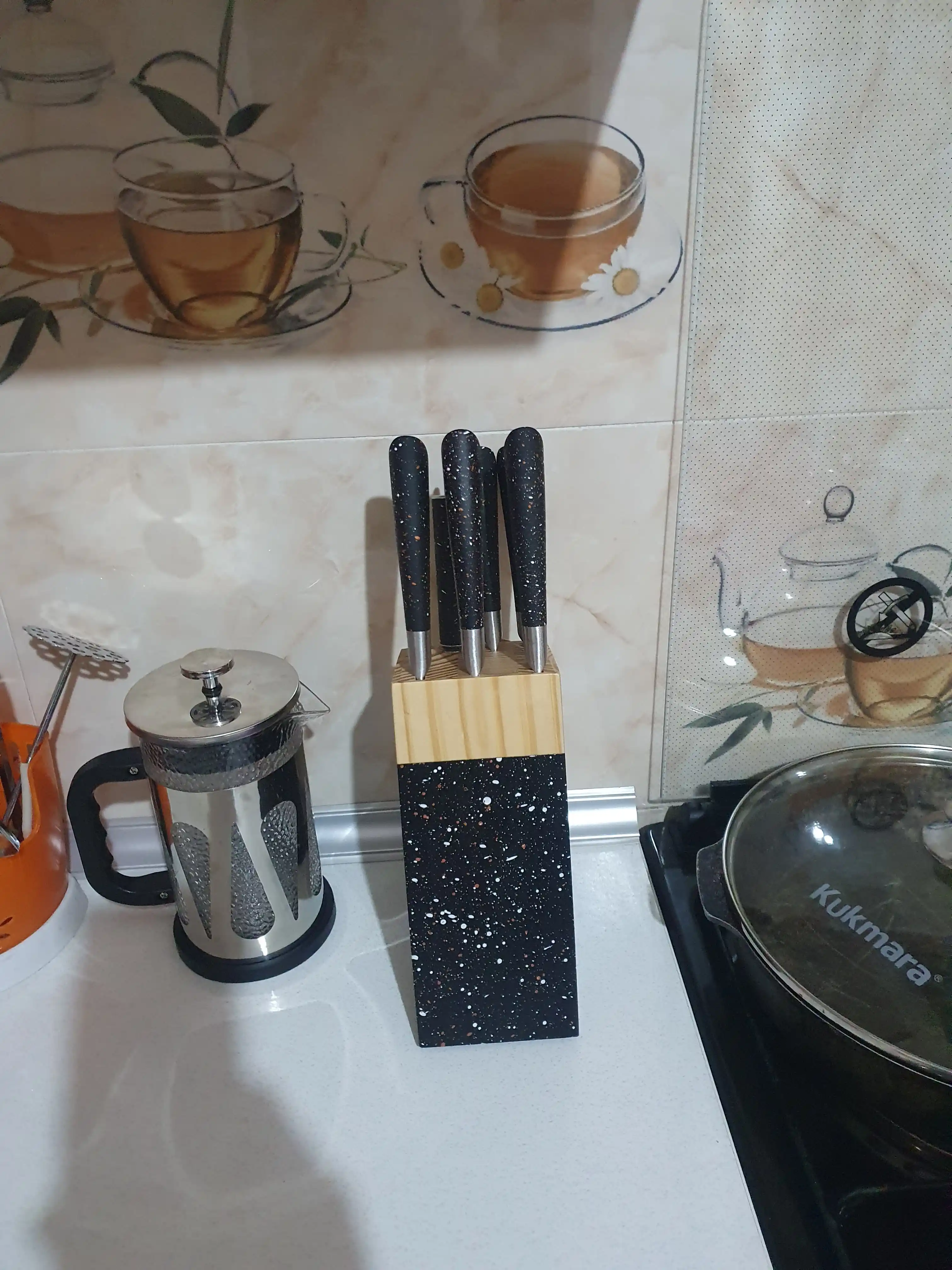 Cook More oshxona pichoqlari to'plami. yog'och stendli 8 qismli