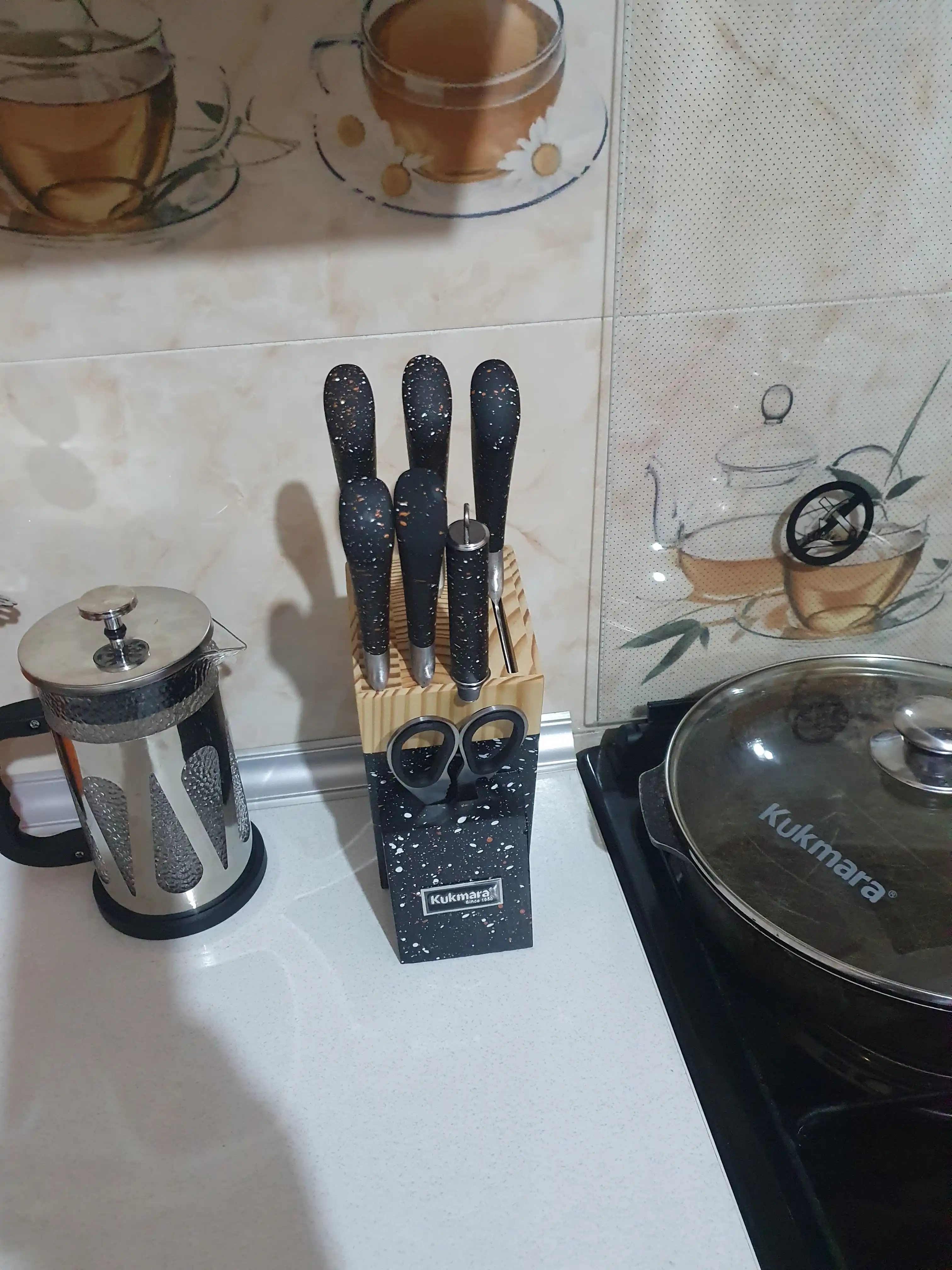 Cook More oshxona pichoqlari to'plami. yog'och stendli 8 qismli