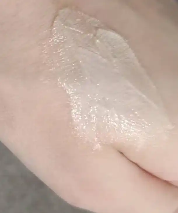 Skin1004 Madagaskar Centella Ampoule yuvinish uchun ko'pik, tozalash yuz penka