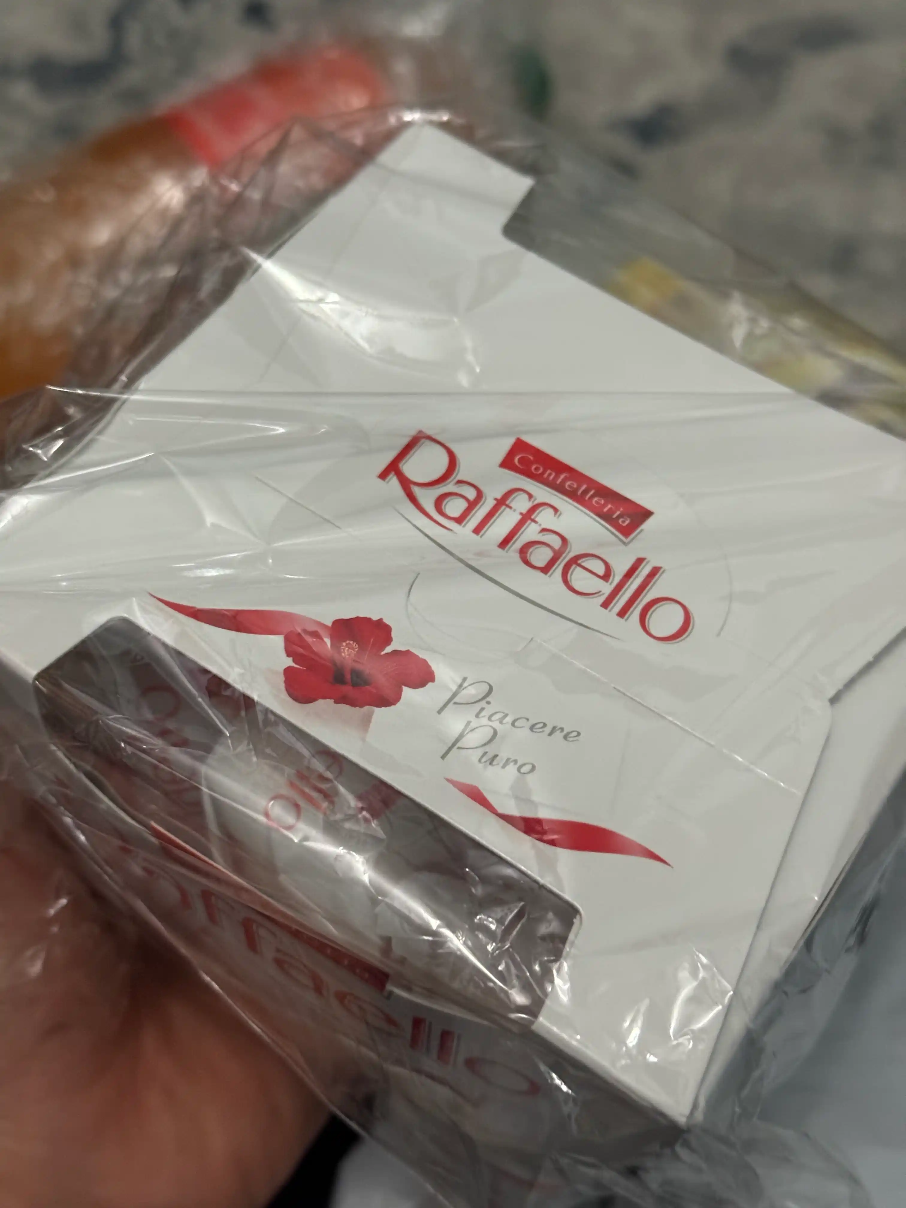 Raffaello: конфеты с миндалем, 150 гр