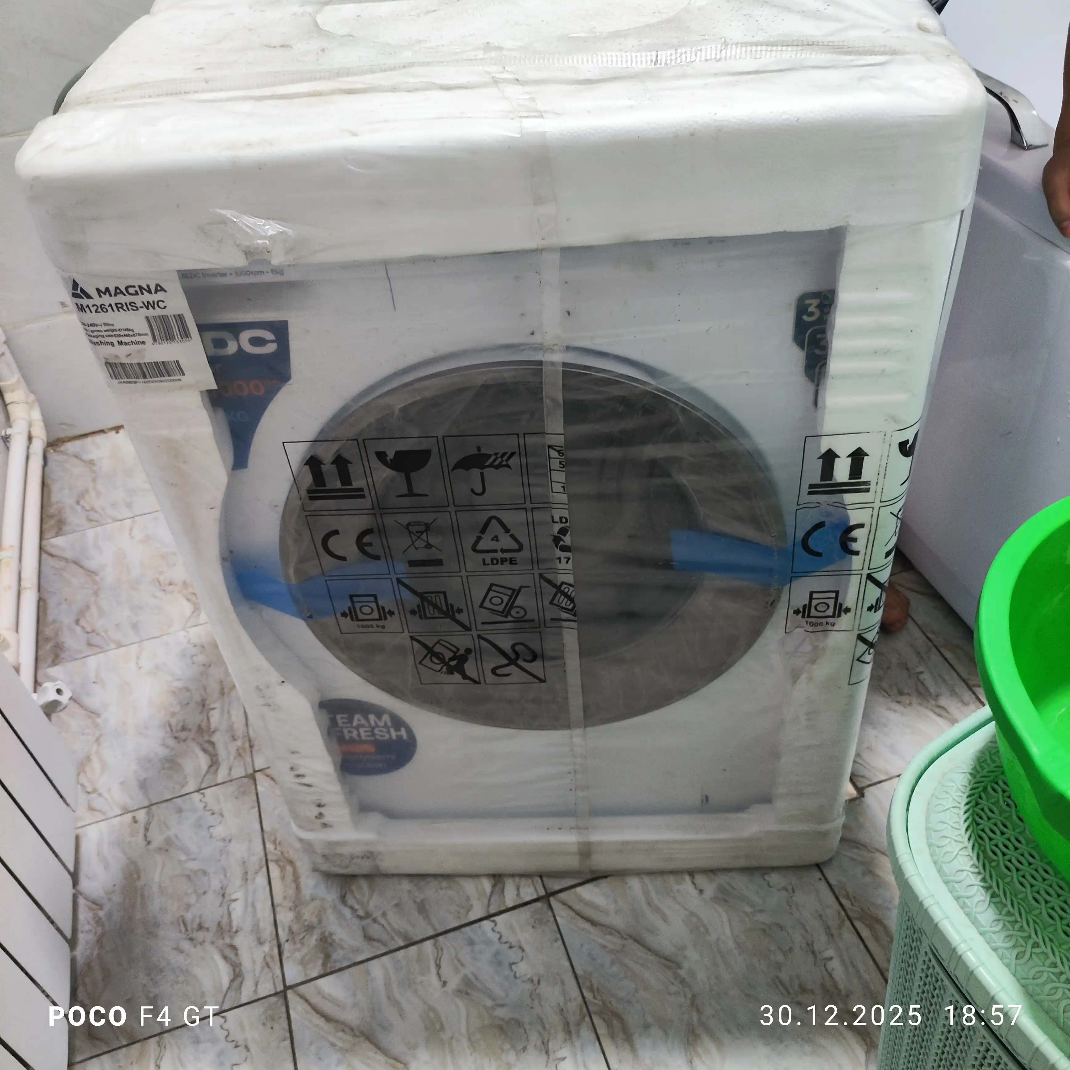 Kir yuvish mashinasi Magna, invertor motor, 6 kg, 1000 ob/daq, bug' bilan yuvish