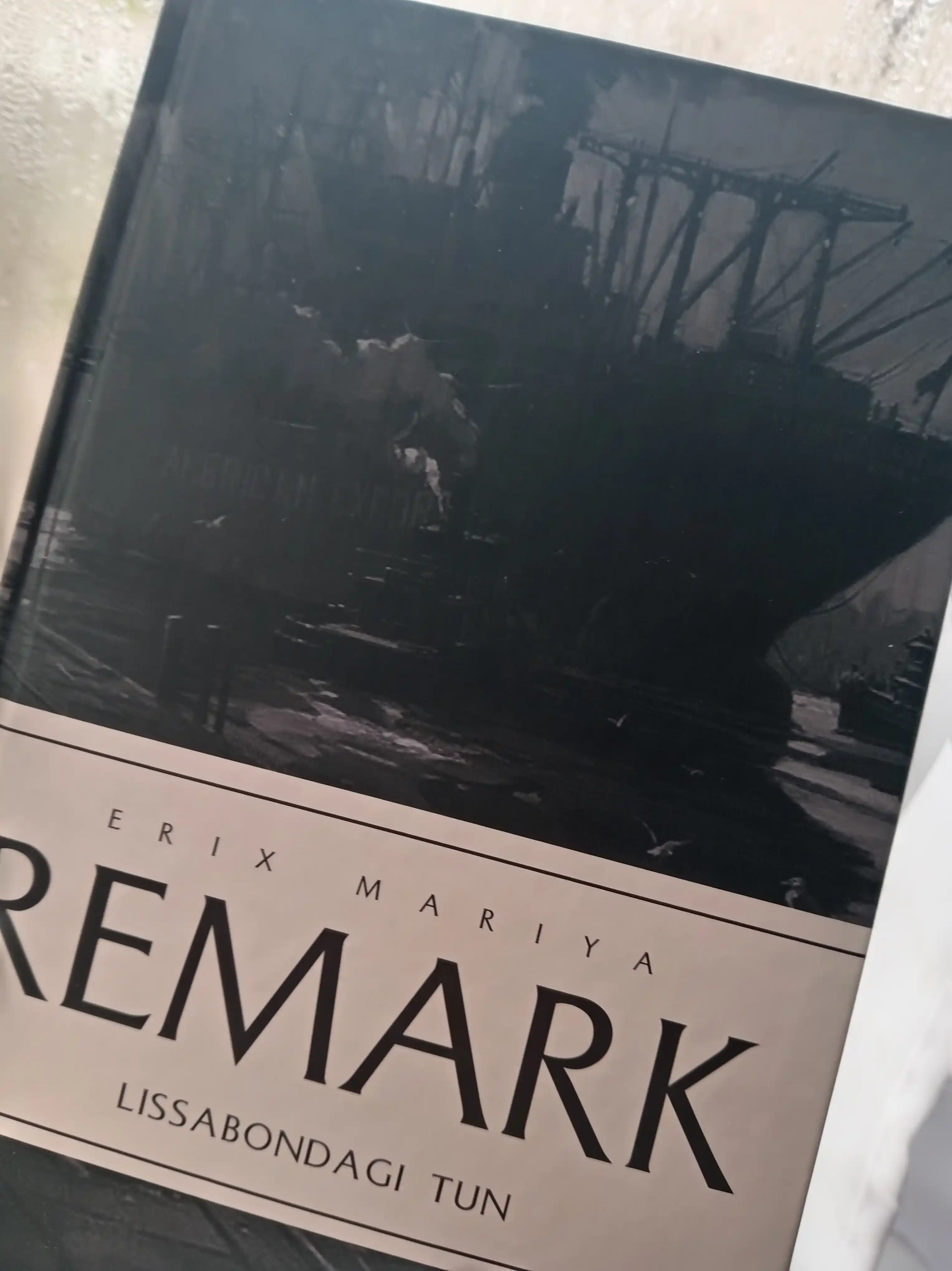 Эрих Мария Ремарк, ночь в Лиссабоне