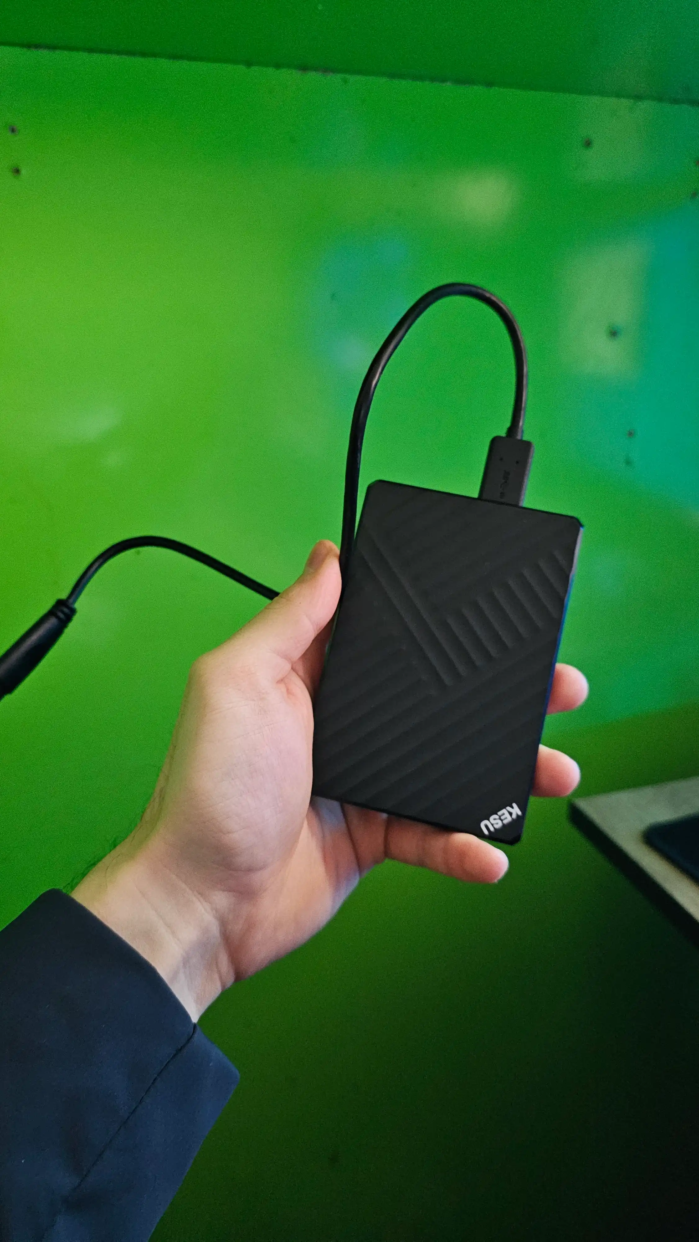 Tashqi qattiq disk HDD 500GB/1TB, USB 3.0, portativ