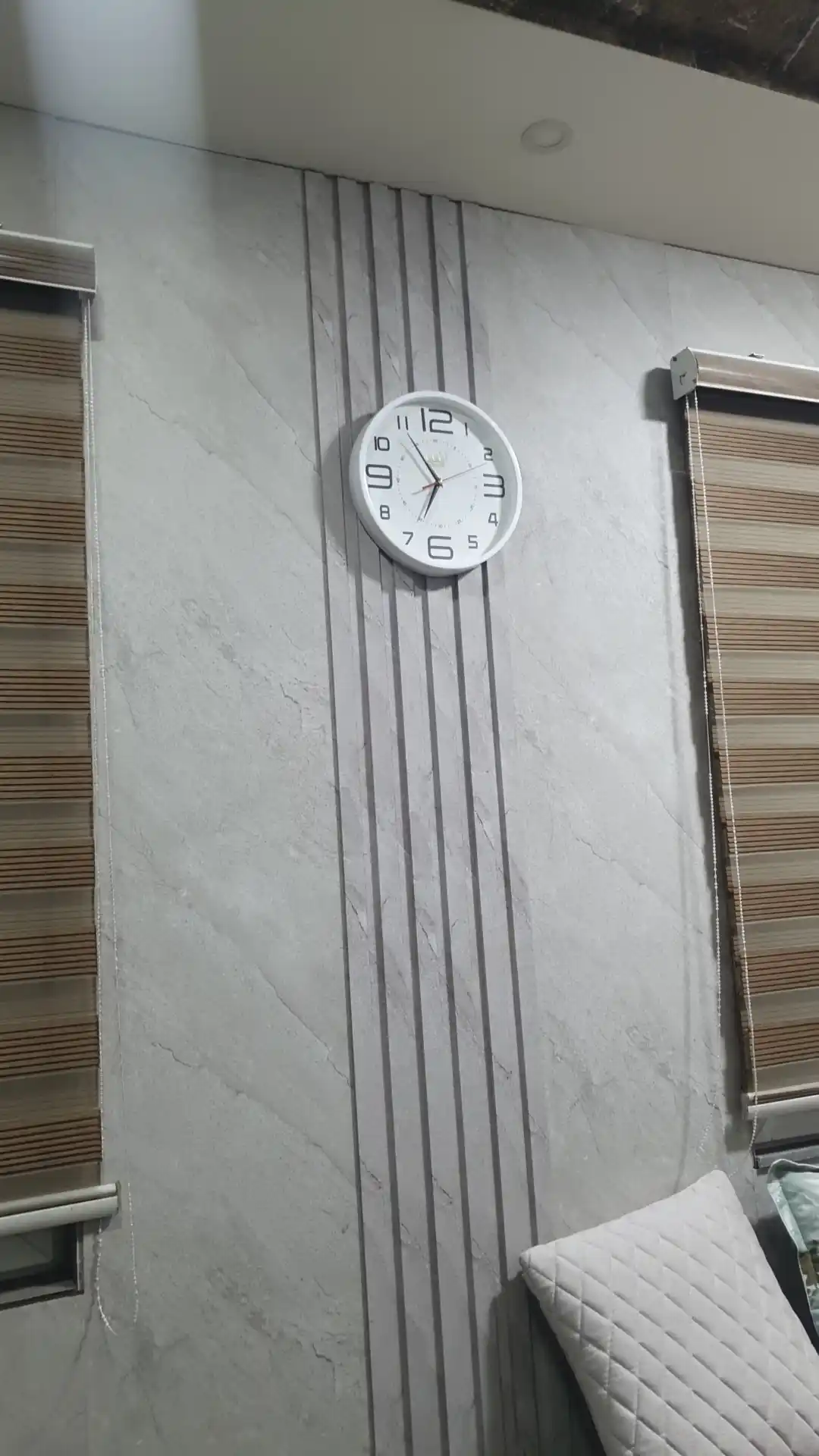 Karona, uy va ofis uchun devor soati
