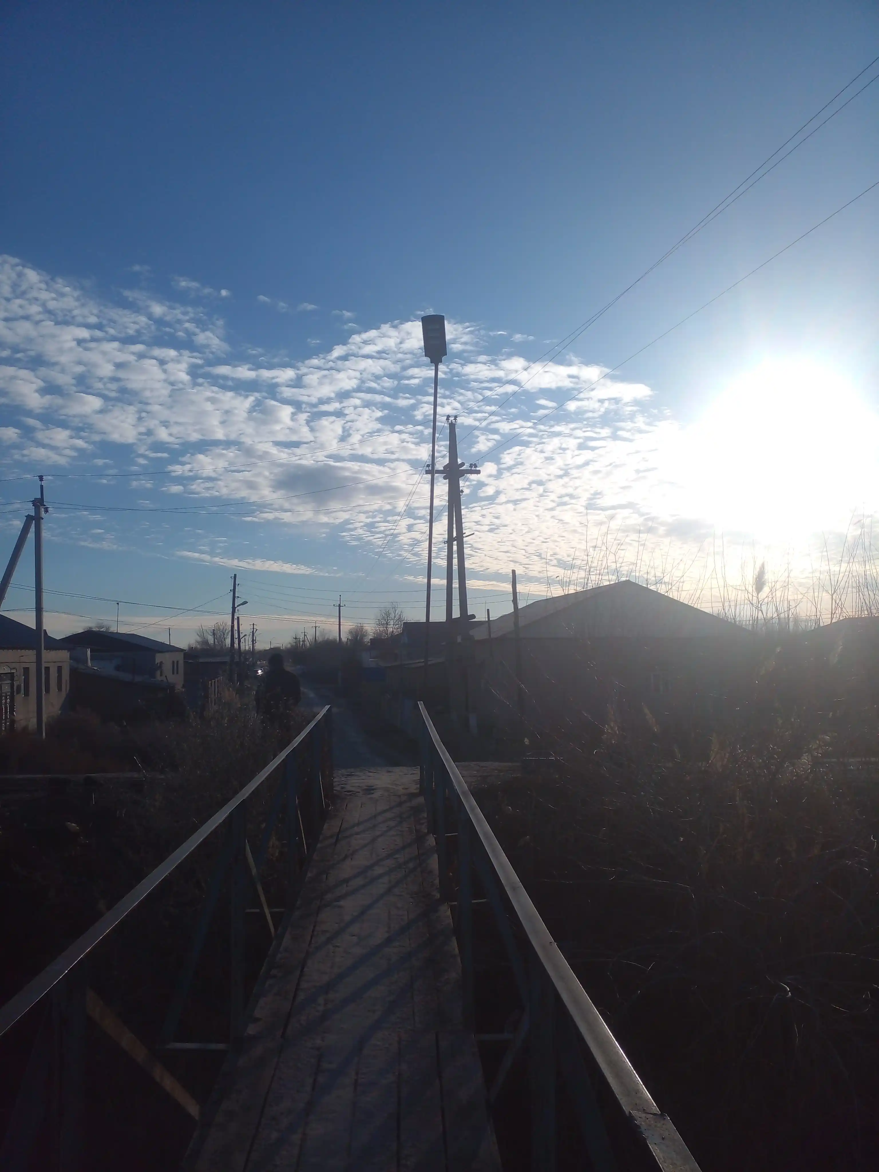 Tashqi quyosh proyektori sensor va pult bilan, 150-300 Vt