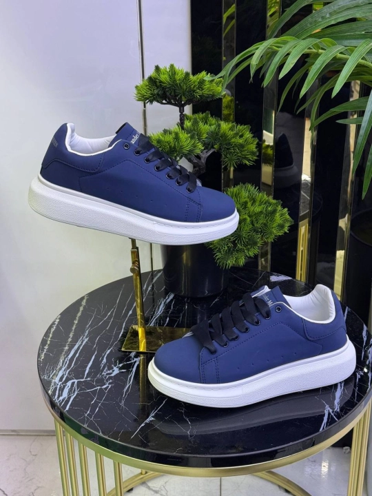 Kedalar, Alexander McQueen, Erkaklar va ayollar krossovkalari 1 razmer kattasini oling - 