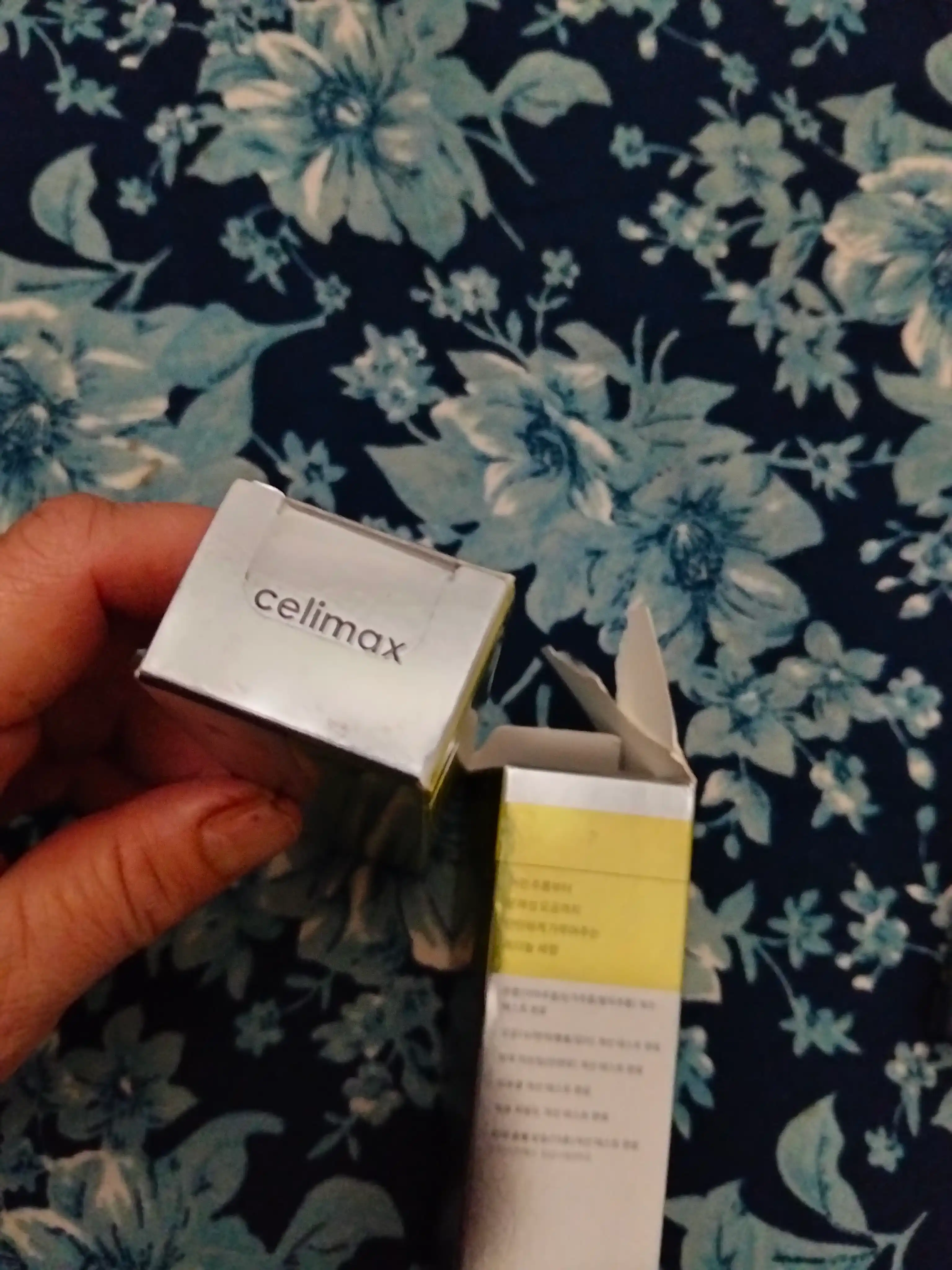 Celimax Retinol Shot, крем и сыворотка с ретинолом и микроиглами для подтяжки кожи 