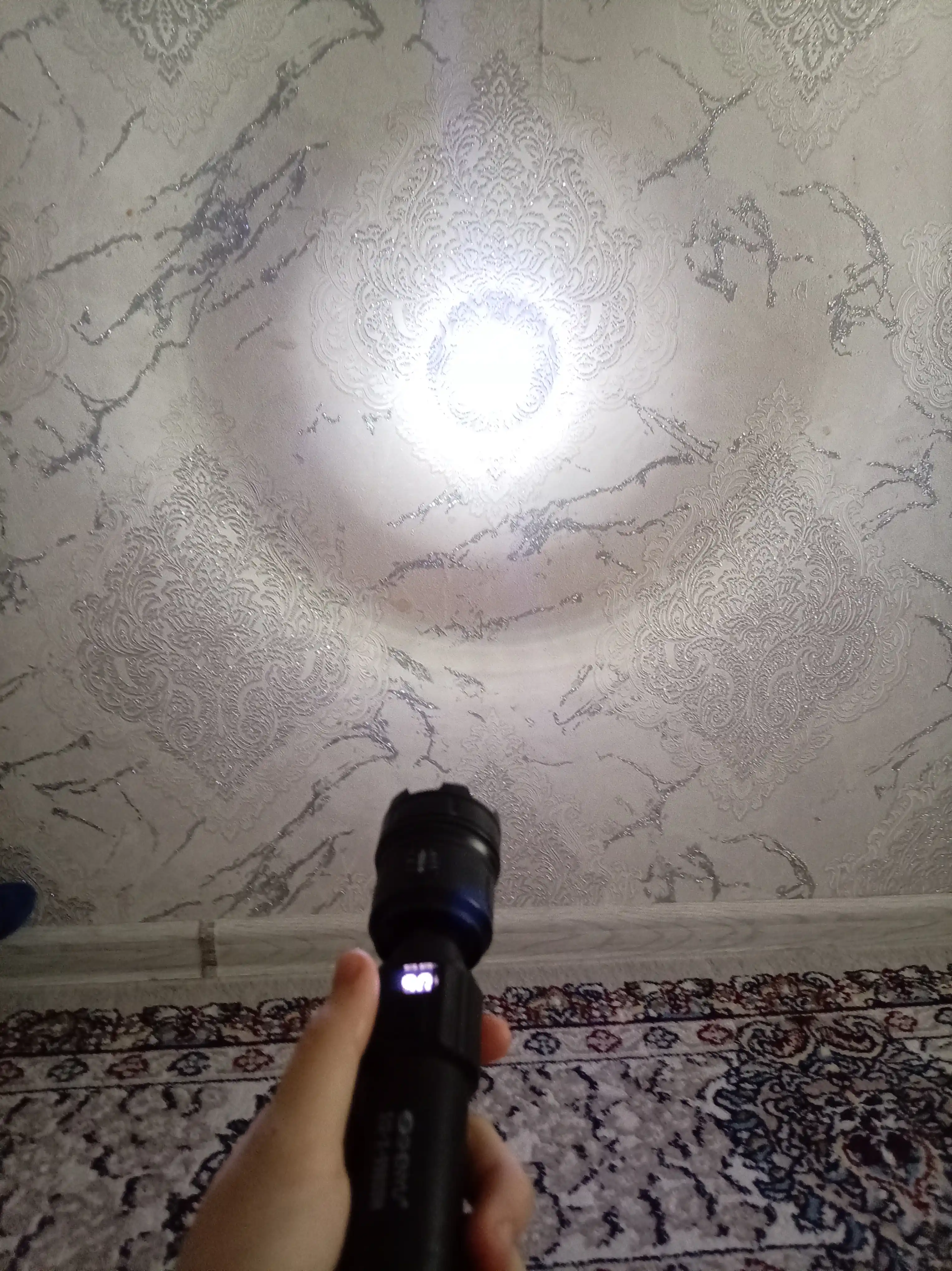 Qo'lda ishlaydigan LED chiroq, 3/5 rejim, PowerBank funksiyasi