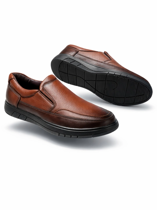 Erkaklar makasini (slip-on) — eko-koja, bahor–kuz, sirpanmas rezina, 38–43