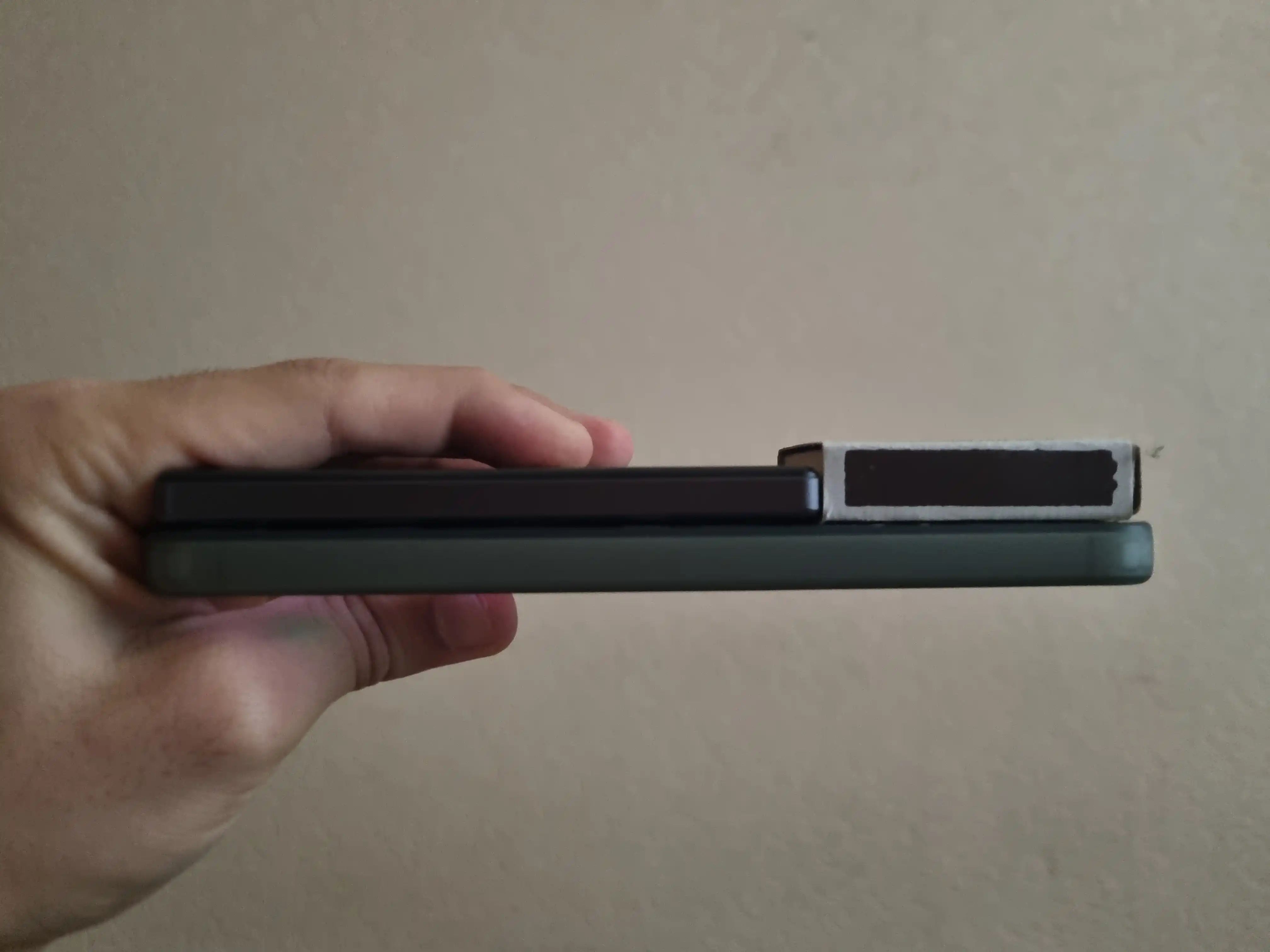Simsiz magsafe power bank CANYON OnPower Slim, iphone uchun, 5000 mA, 10000 mA
