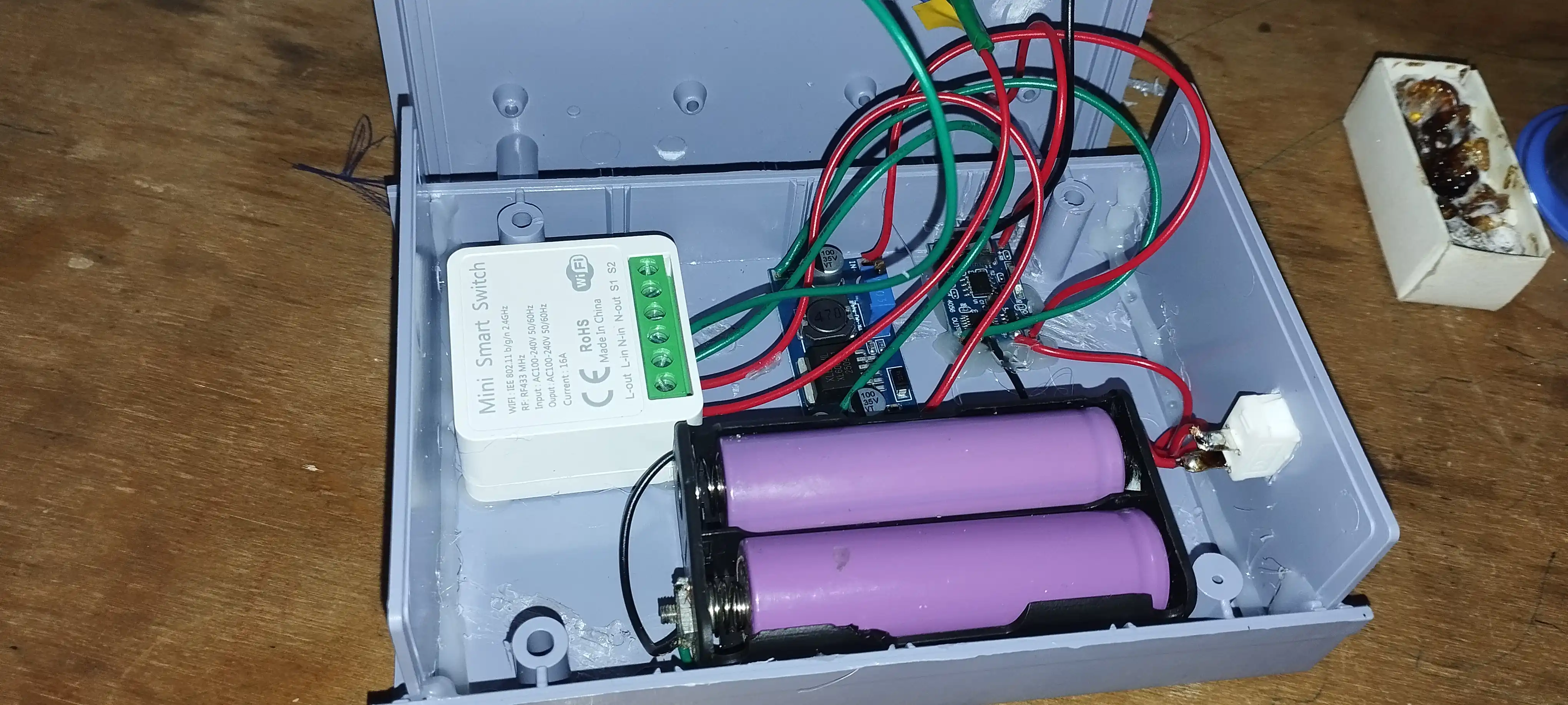 Ikki diapazonli WiFi+RF433 rele, Tuya Smart/Smart Life, Alisa