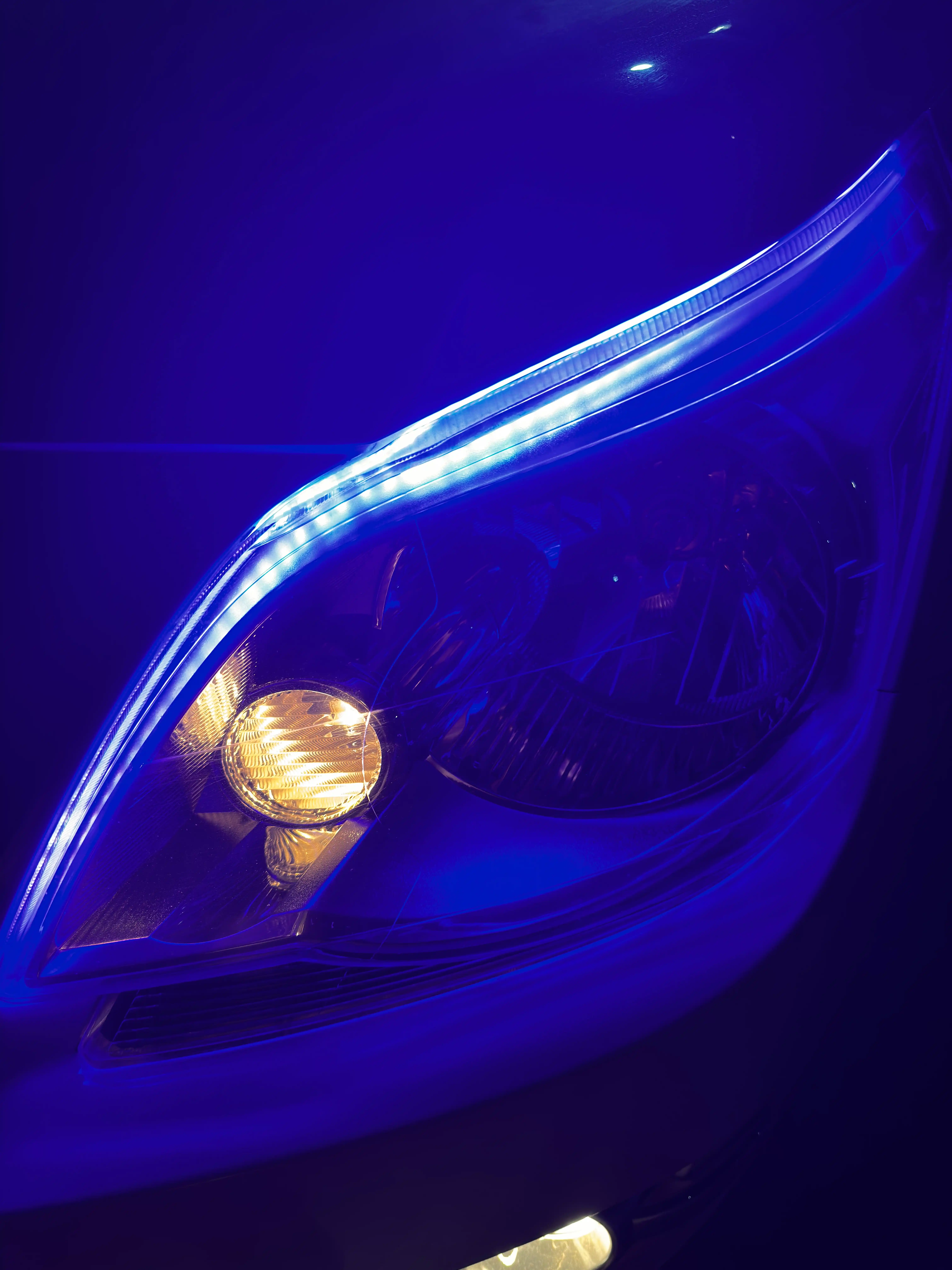 Avtomobil faralari uchun svetodiodli Led tasma, 60 sm, 2 dona unversal