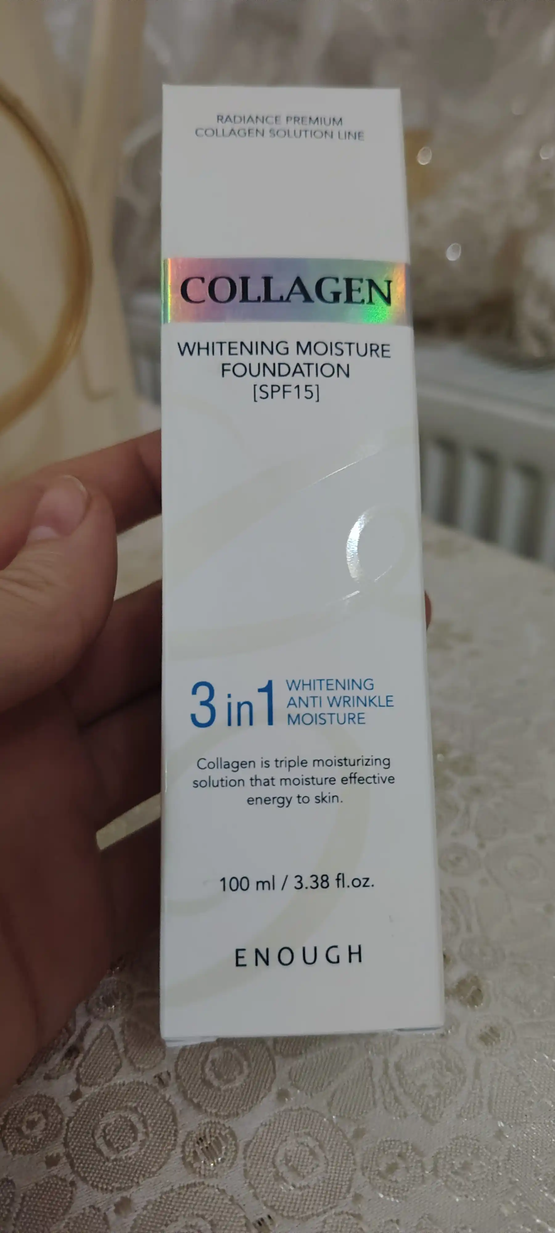 Корея, Тональный крем с коллагеном, осветляющий Enough Collagen Whitening Moisture Foundatio