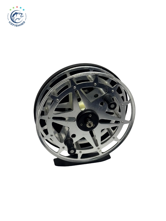 Metall inertial lasan-ratchet, silliq sayohat va tez tushirish tirgovichi bilan