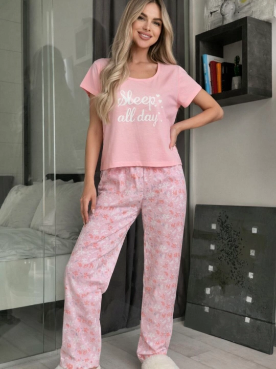 Ayollar pijamasi