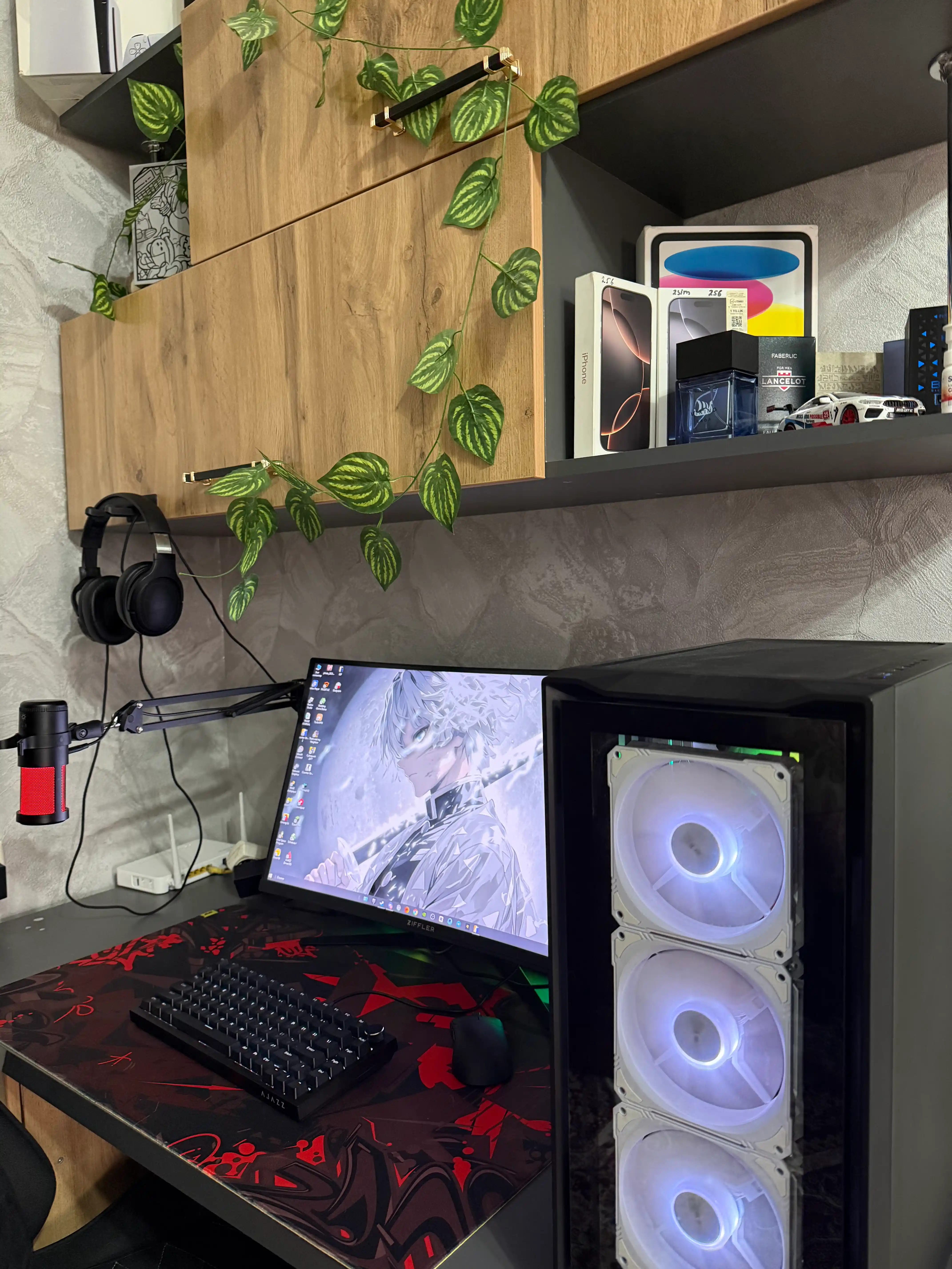 Mexanik klaviatura gaming uchun AJAZZ AK820, simli klavitura, yoritgichli