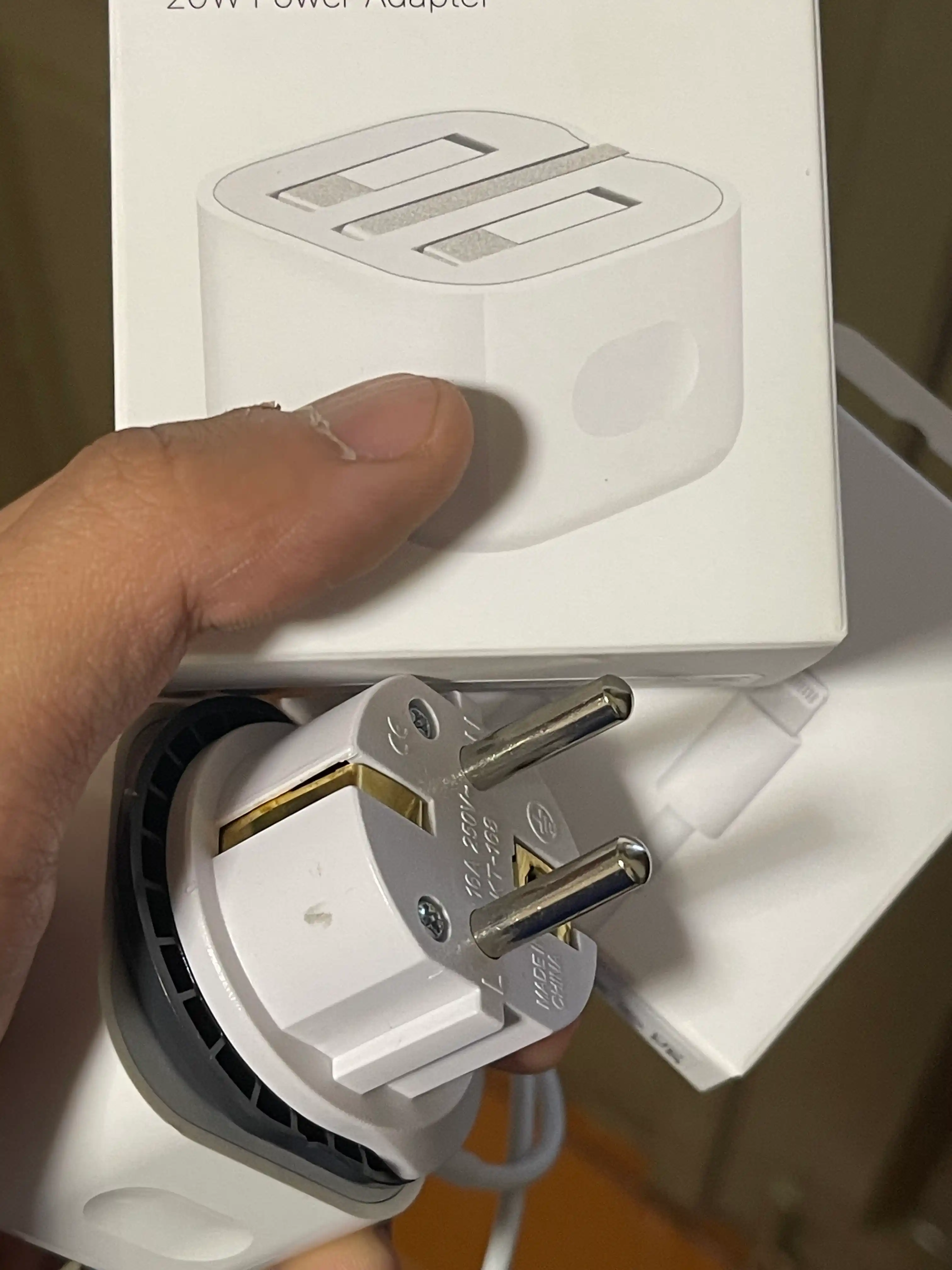 Tarmoq adapteri adapter, Merkan 16a terminatori, vilka adapteri