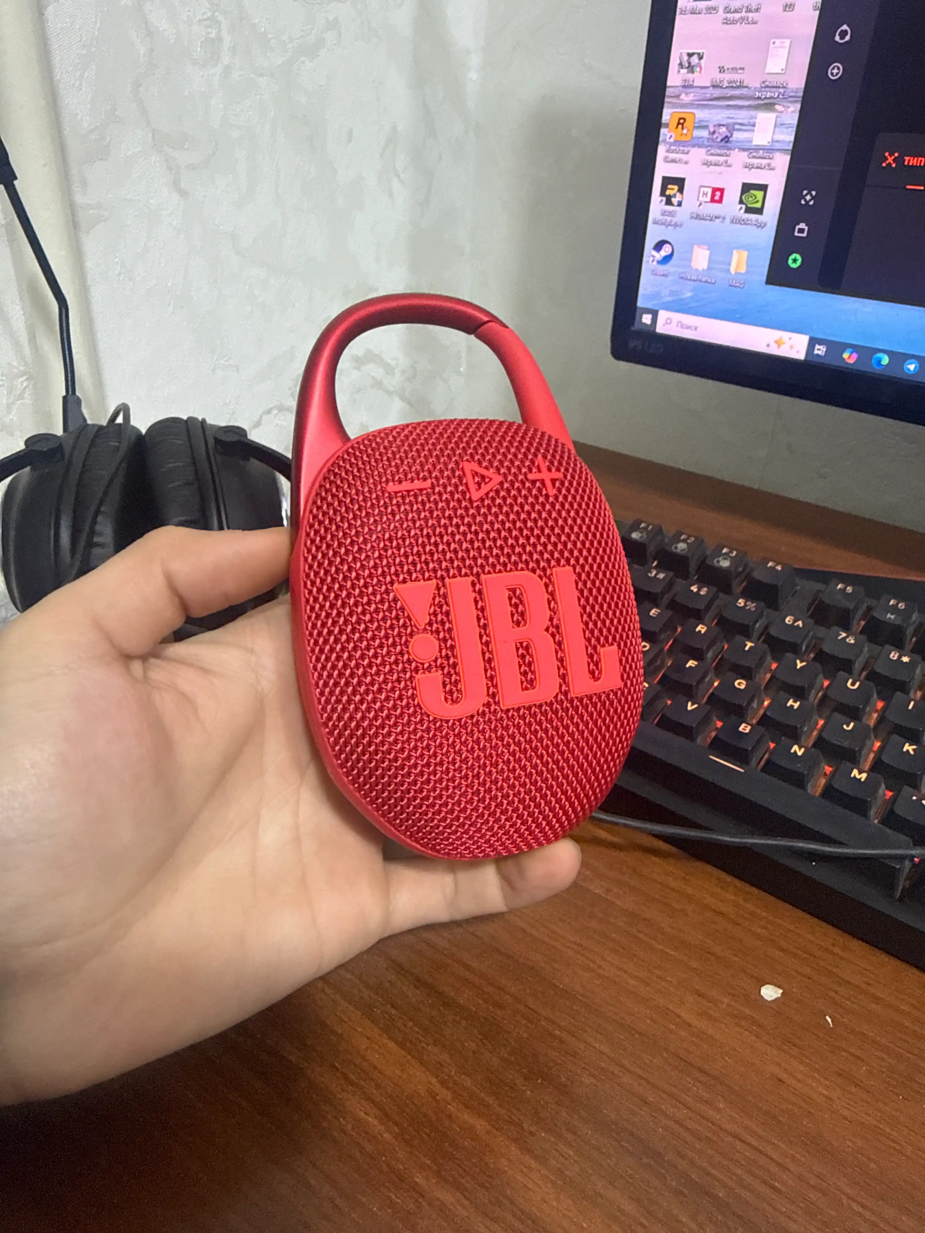 JBL Clip 5 — portativ Bluetooth karnay