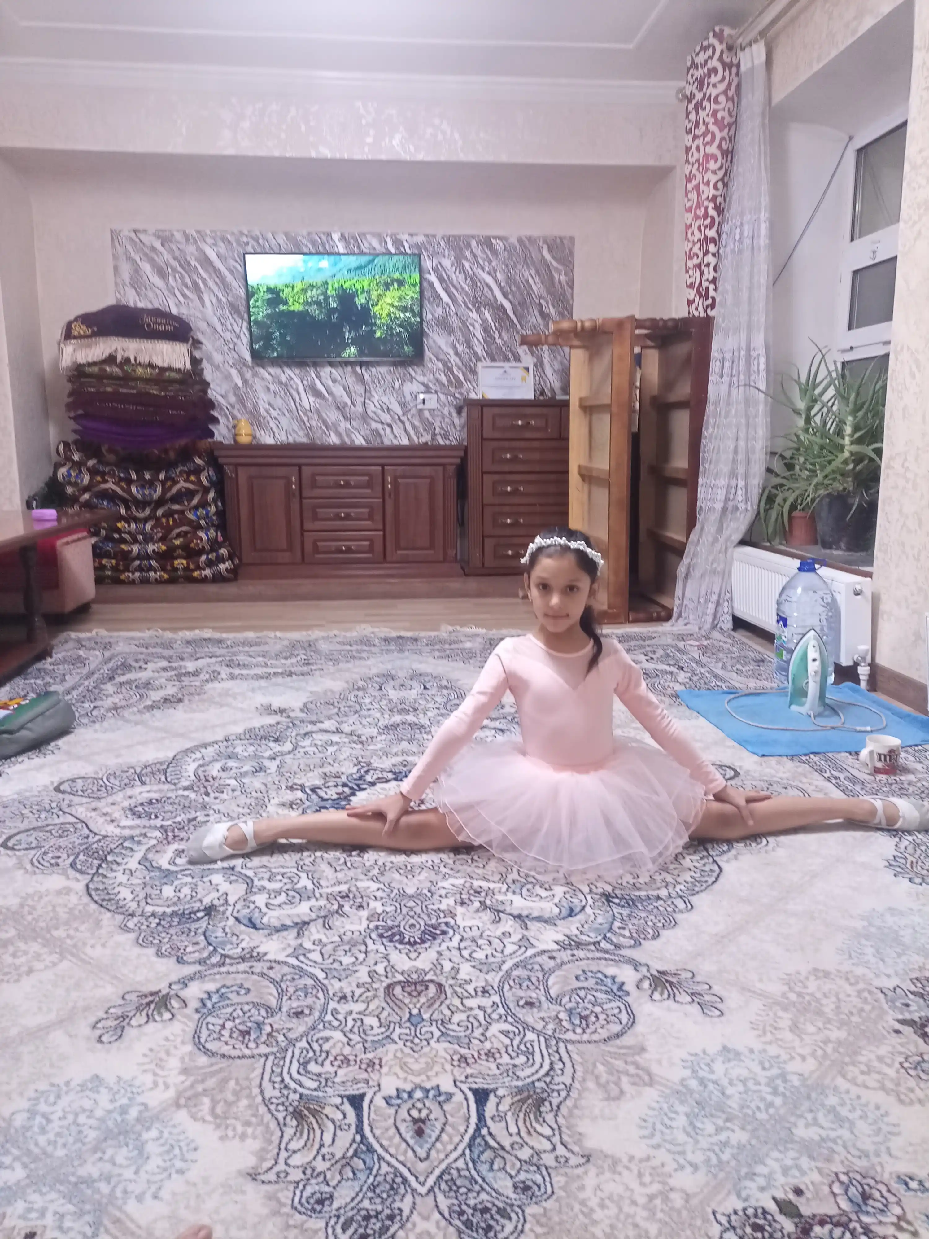 Gimnastika, raqs va balet uchun trikotaj forma, uzun va kalta yengli