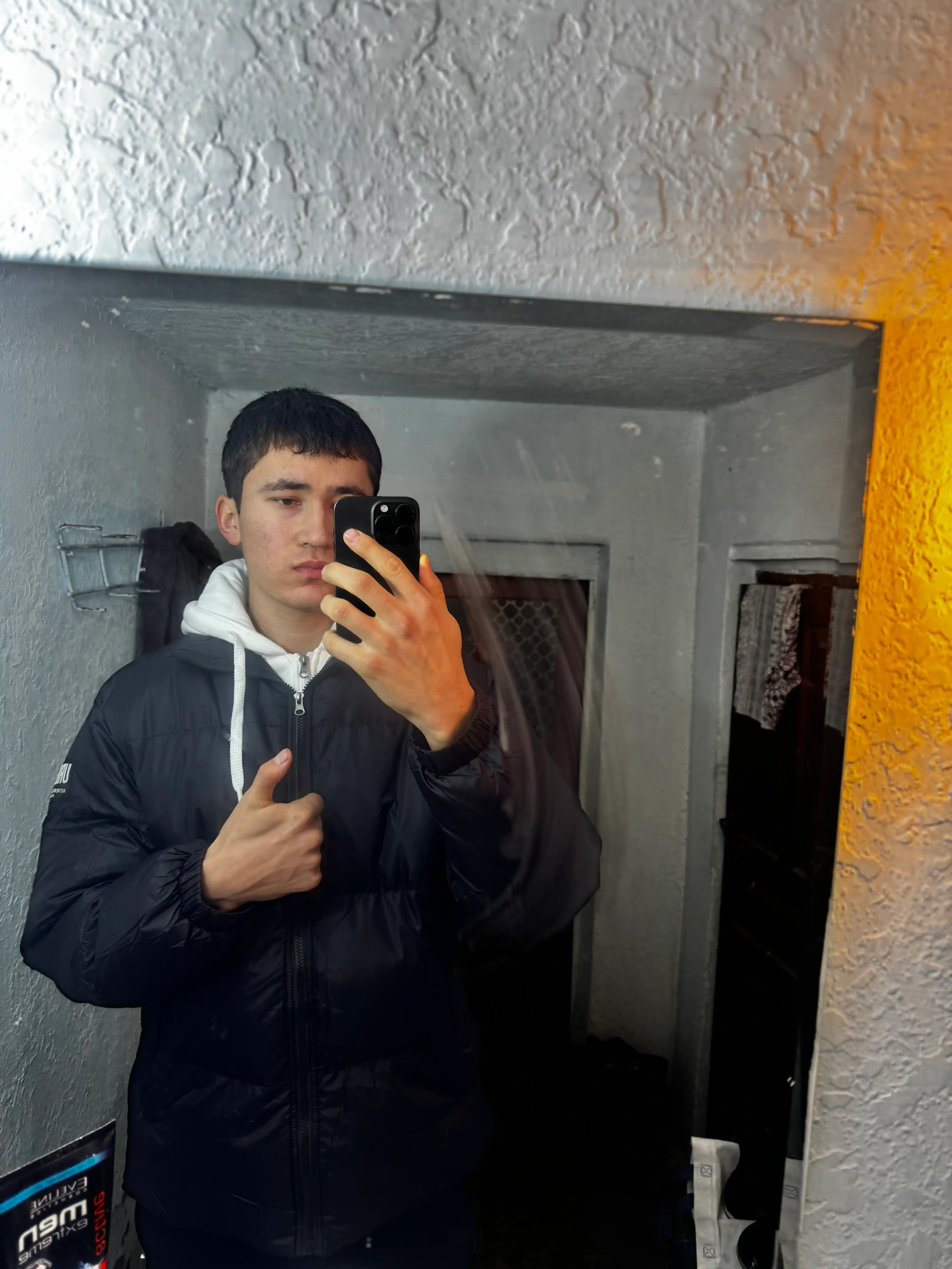Ikki zamokli va qalpoqli qishki kurtka, Urban authentic